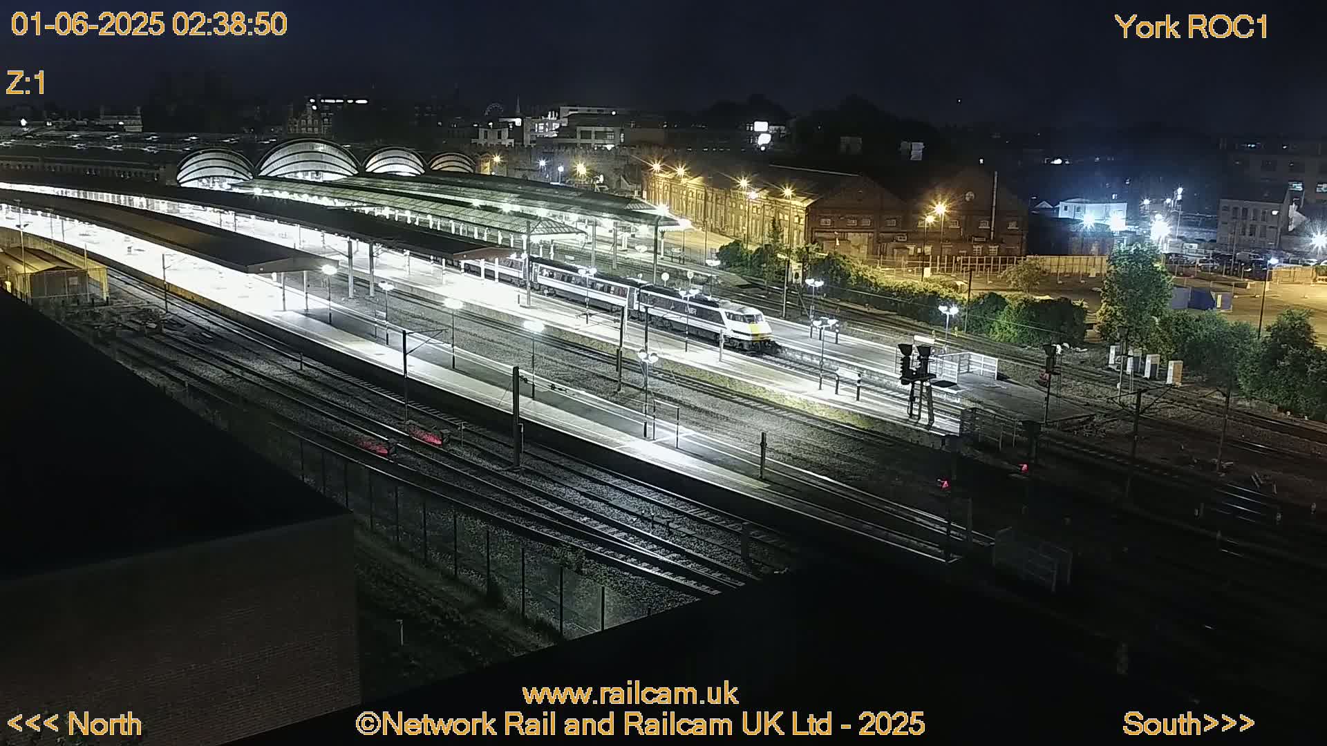 Yorkshire, York Railway Station & York City Live Cam   - York, North Yorkshire, Yorkshire and the Humber, England, United Kingdom