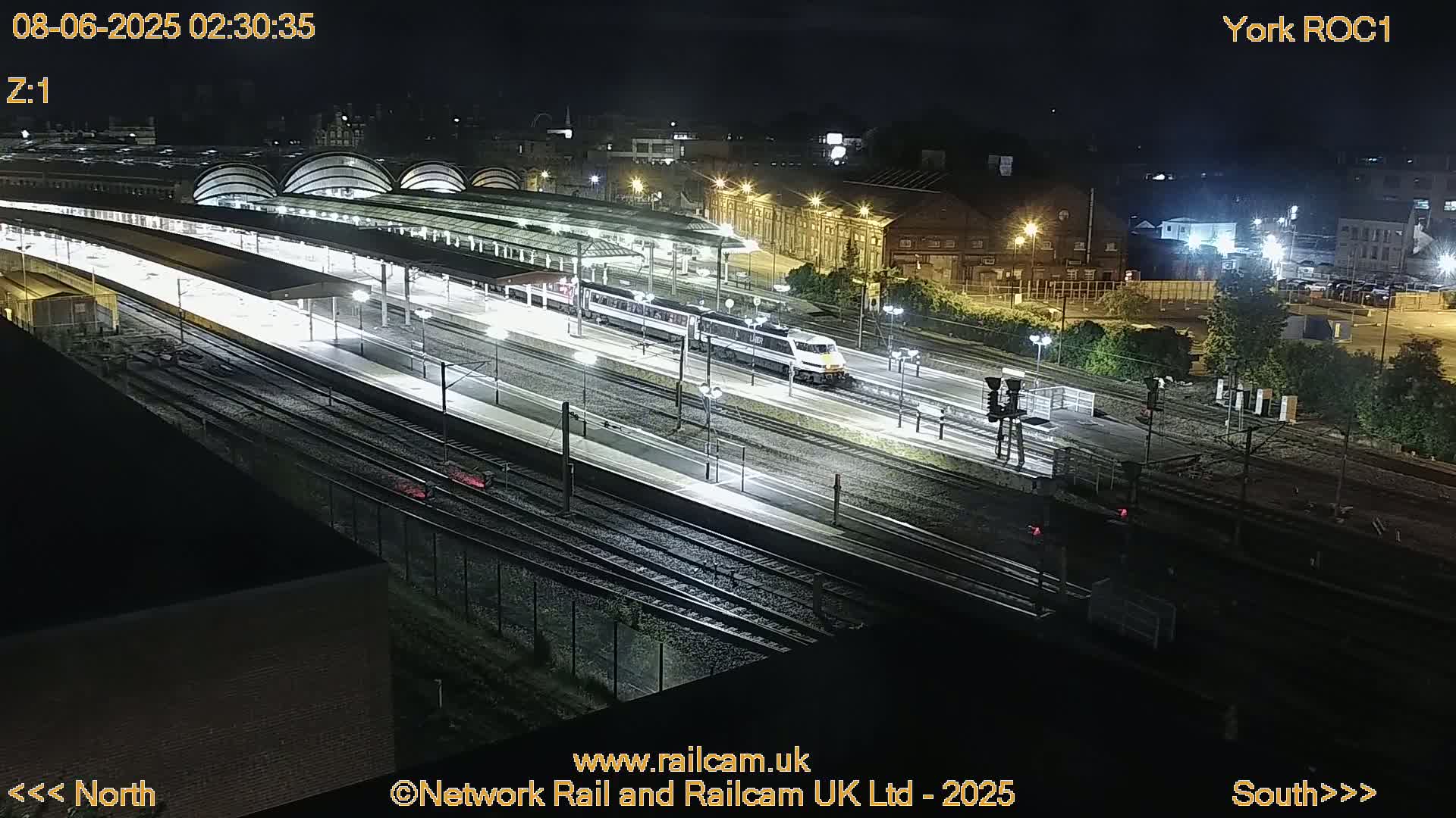Yorkshire, York Railway Station & York City Live Cam   - York, North Yorkshire, Yorkshire and the Humber, England, United Kingdom
