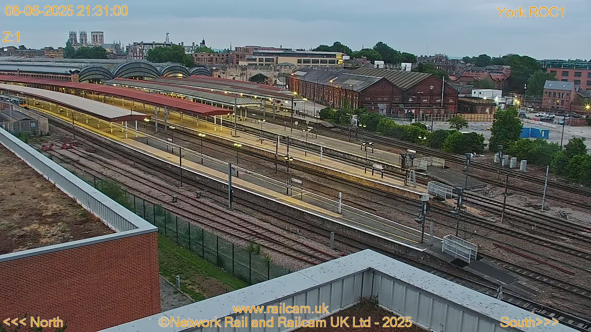 Yorkshire, York Railway Station & York City Live Cam   - York, North Yorkshire, Yorkshire and the Humber, England, United Kingdom