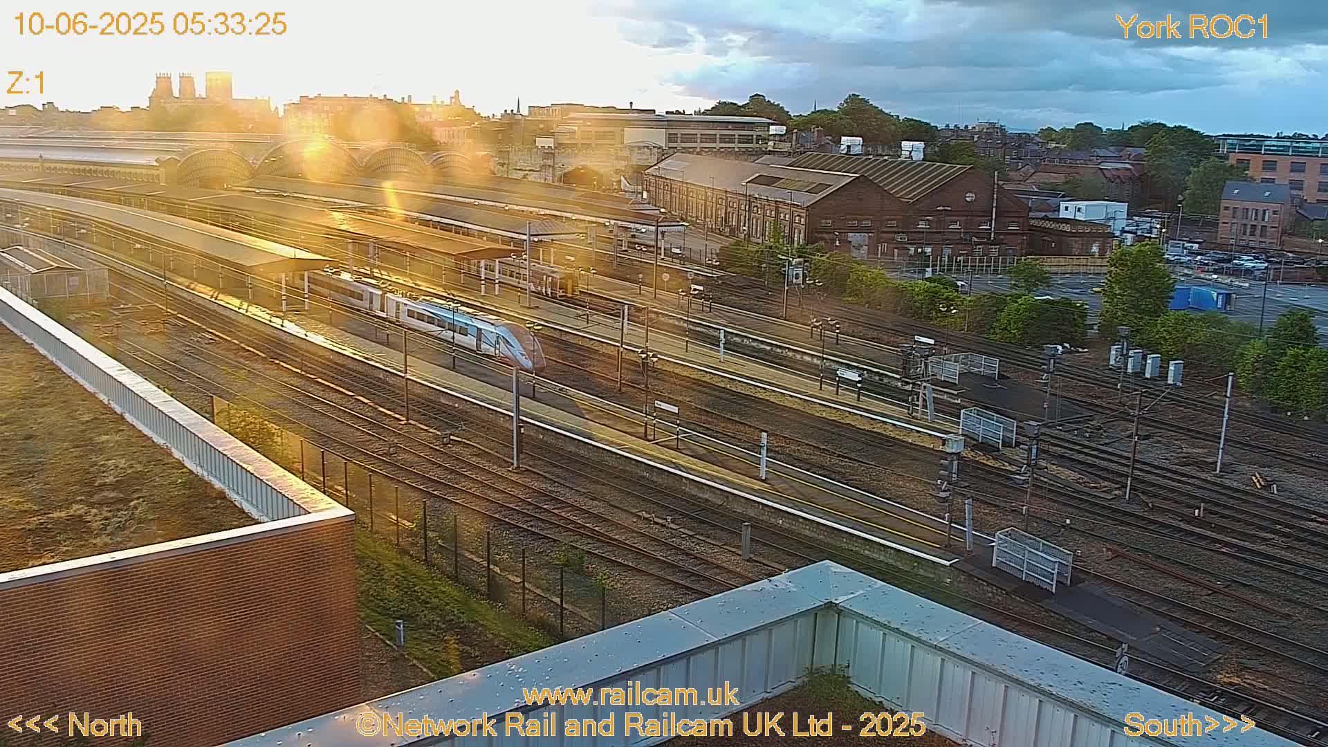 Yorkshire, York Railway Station & York City Live Cam   - York, North Yorkshire, Yorkshire and the Humber, England, United Kingdom