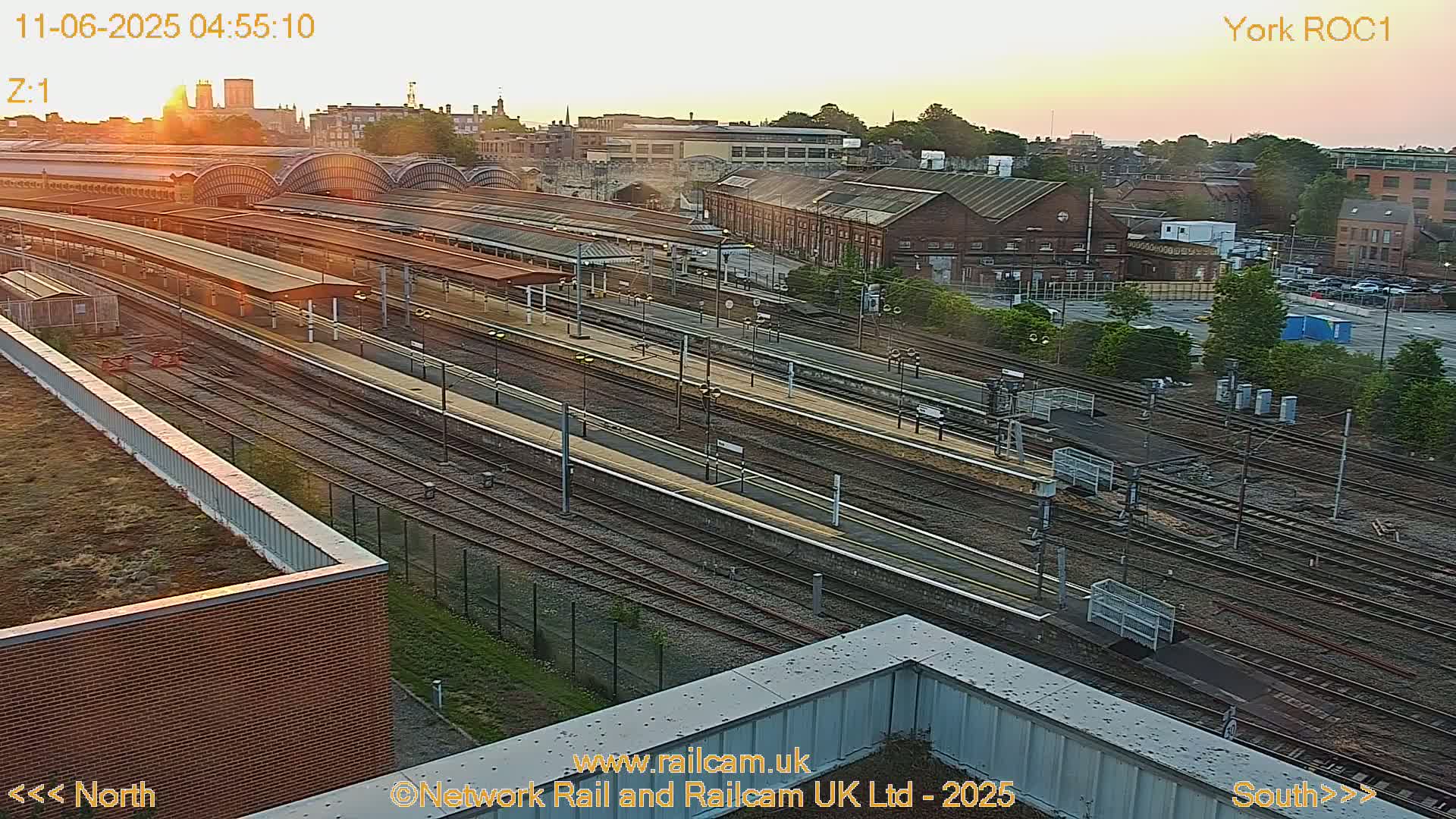 Yorkshire, York Railway Station & York City Live Cam   - York, North Yorkshire, Yorkshire and the Humber, England, United Kingdom