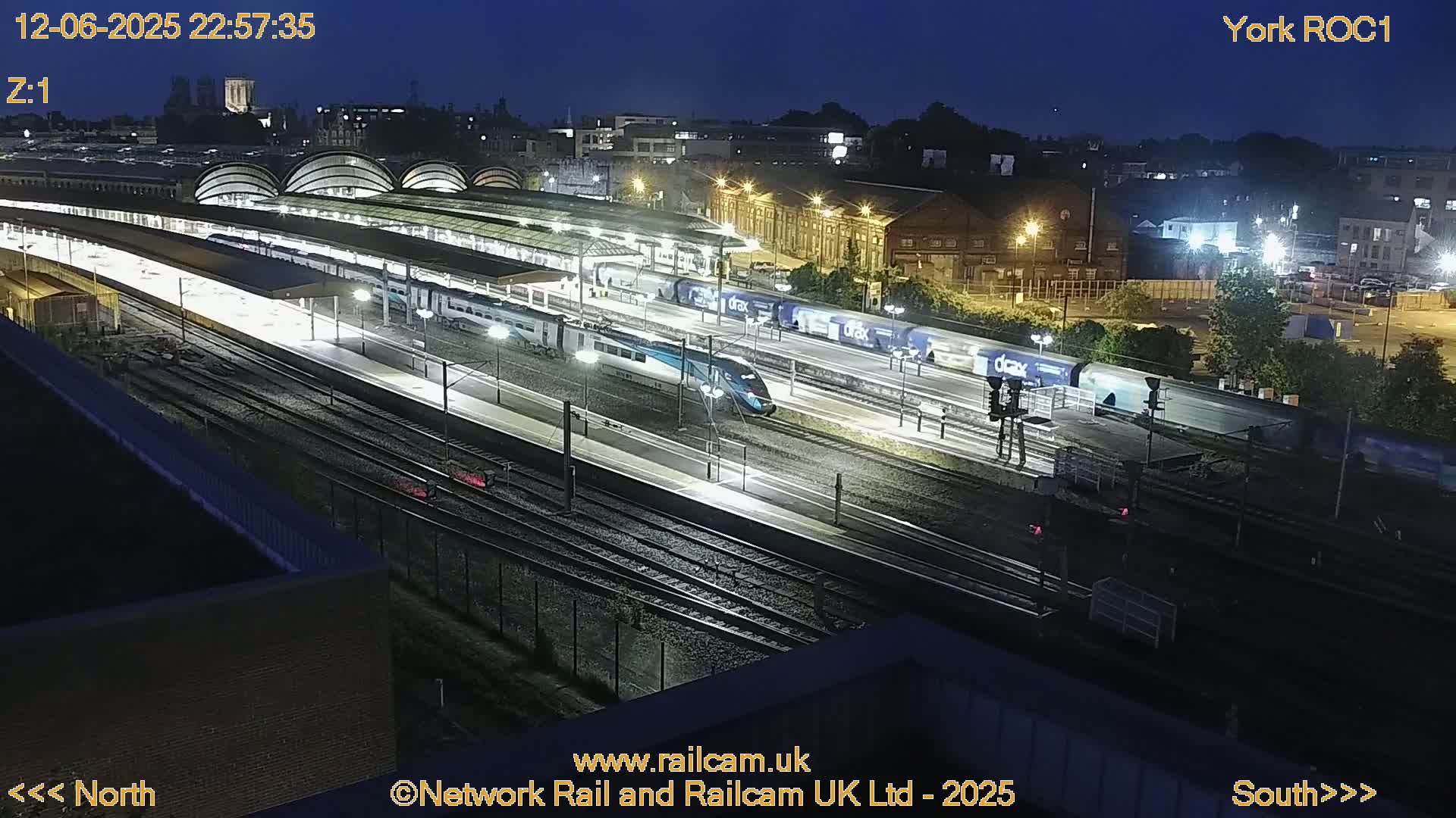 Yorkshire, York Railway Station & York City Live Cam   - York, North Yorkshire, Yorkshire and the Humber, England, United Kingdom
