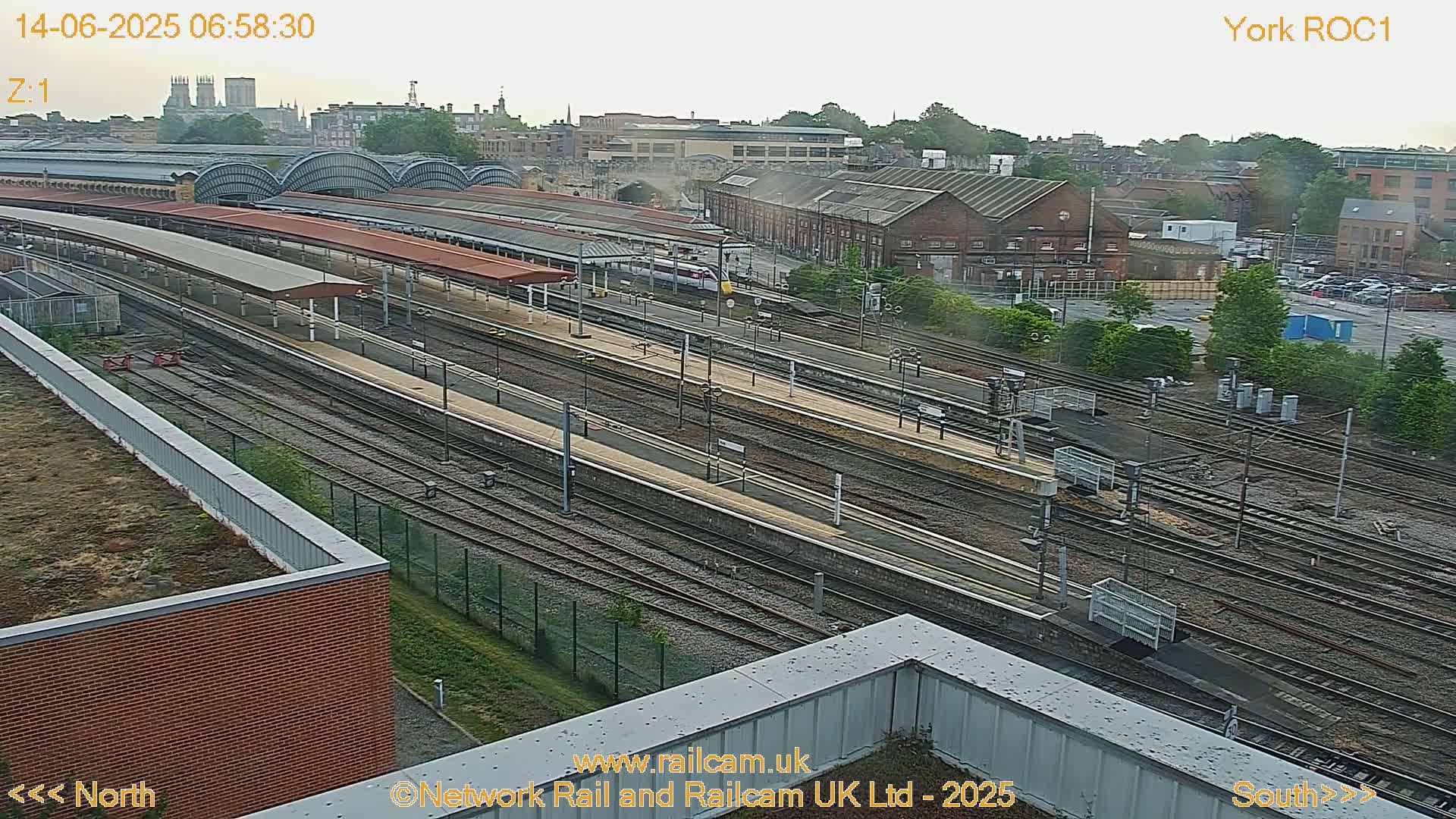 Yorkshire, York Railway Station & York City Live Cam   - York, North Yorkshire, Yorkshire and the Humber, England, United Kingdom