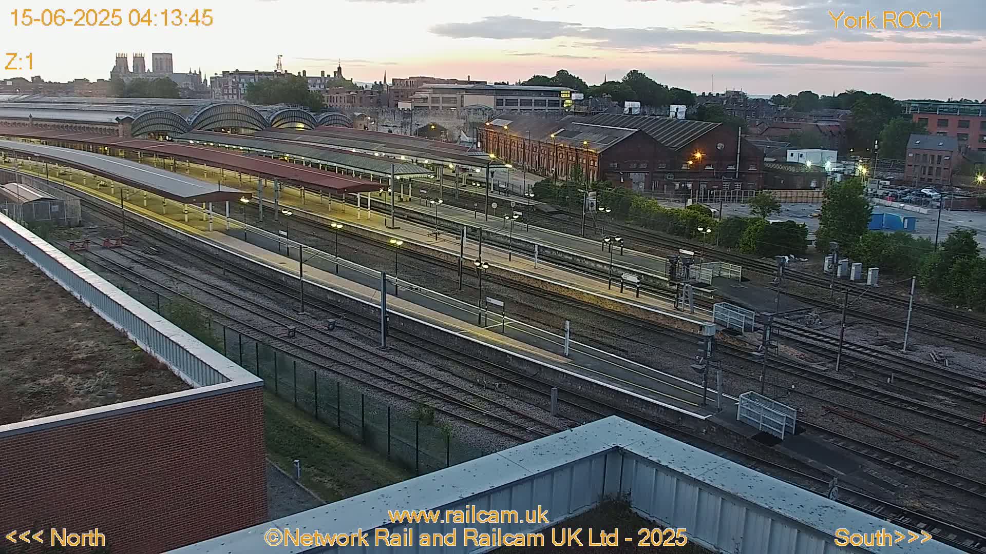 Yorkshire, York Railway Station & York City Live Cam   - York, North Yorkshire, Yorkshire and the Humber, England, United Kingdom