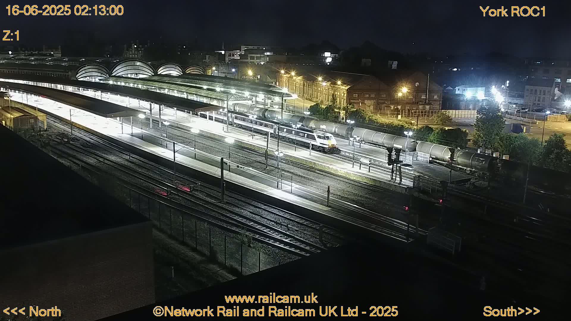Yorkshire, York Railway Station & York City Live Cam   - York, North Yorkshire, Yorkshire and the Humber, England, United Kingdom