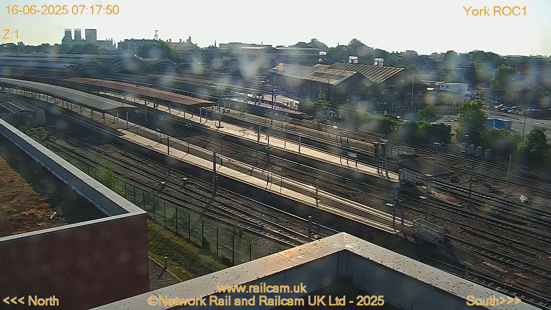 Yorkshire, York Railway Station & York City Live Cam   - York, North Yorkshire, Yorkshire and the Humber, England, United Kingdom