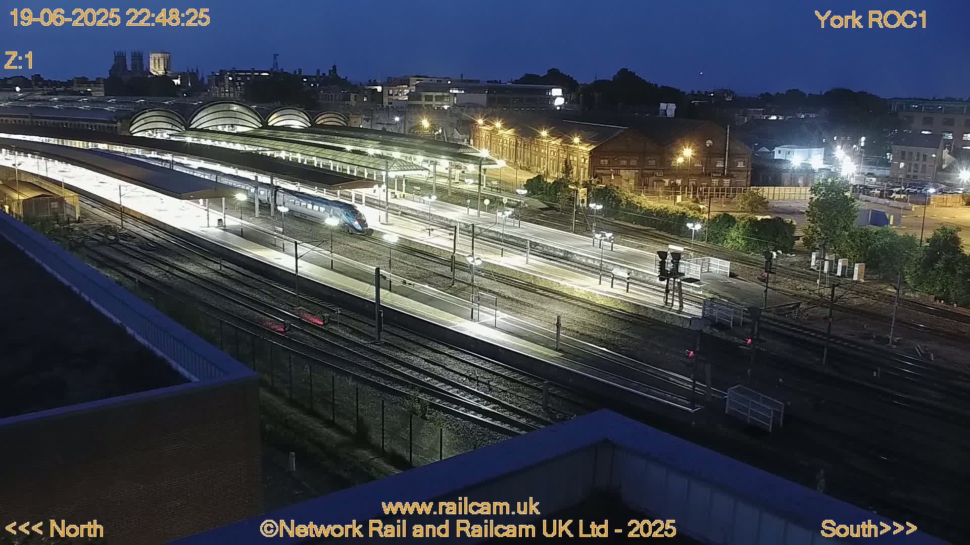 Yorkshire, York Railway Station & York City Live Cam   - York, North Yorkshire, Yorkshire and the Humber, England, United Kingdom