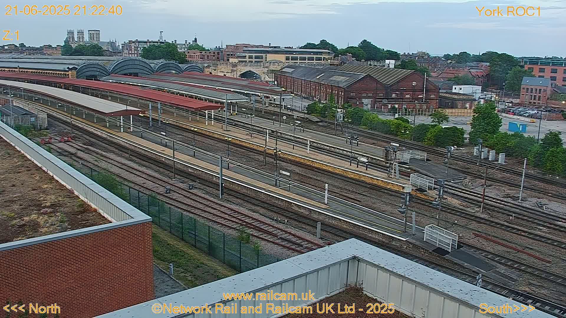 Yorkshire, York Railway Station & York City Live Cam   - York, North Yorkshire, Yorkshire and the Humber, England, United Kingdom