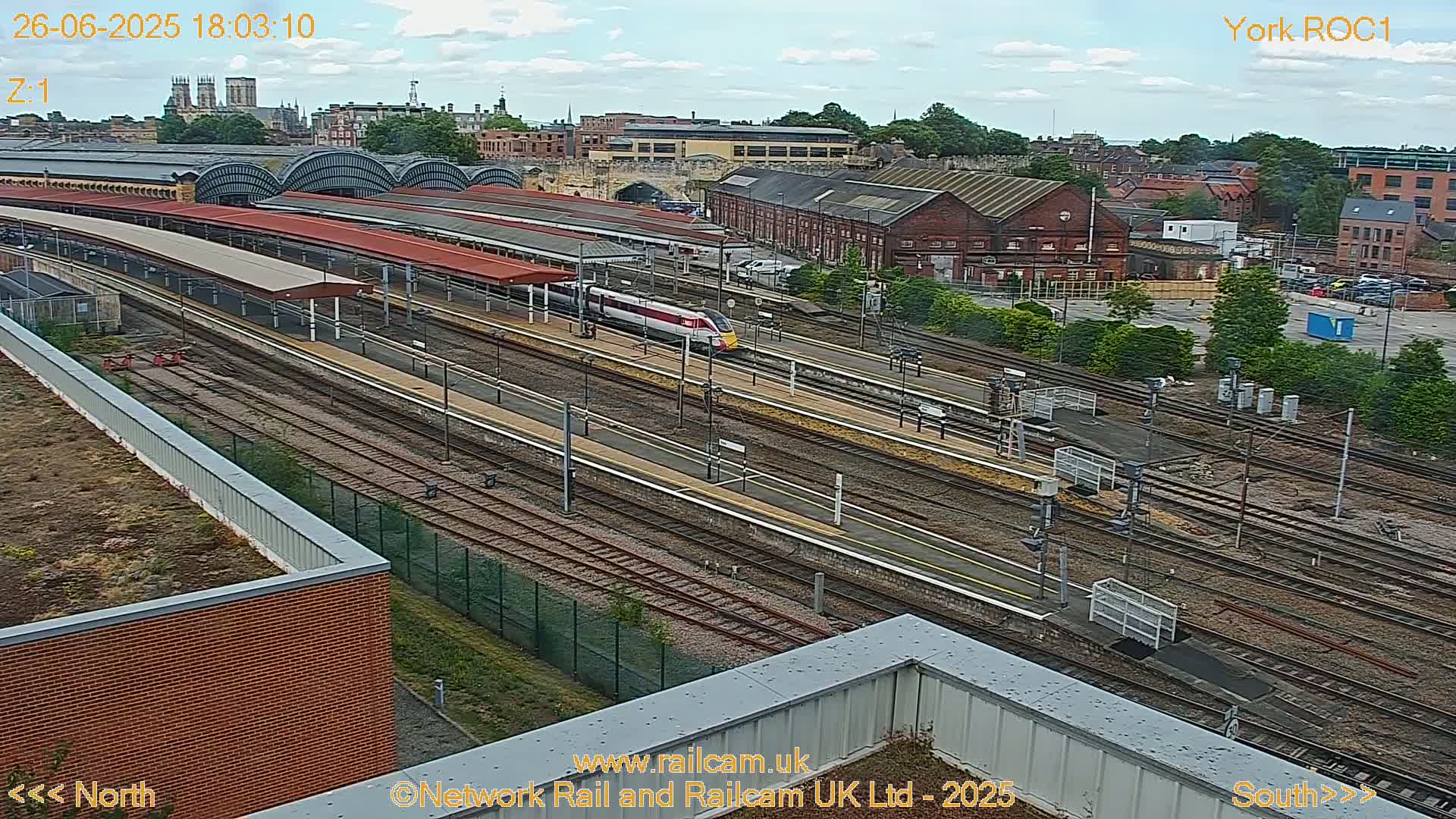 Yorkshire, York Railway Station & York City Live Cam   - York, North Yorkshire, Yorkshire and the Humber, England, United Kingdom