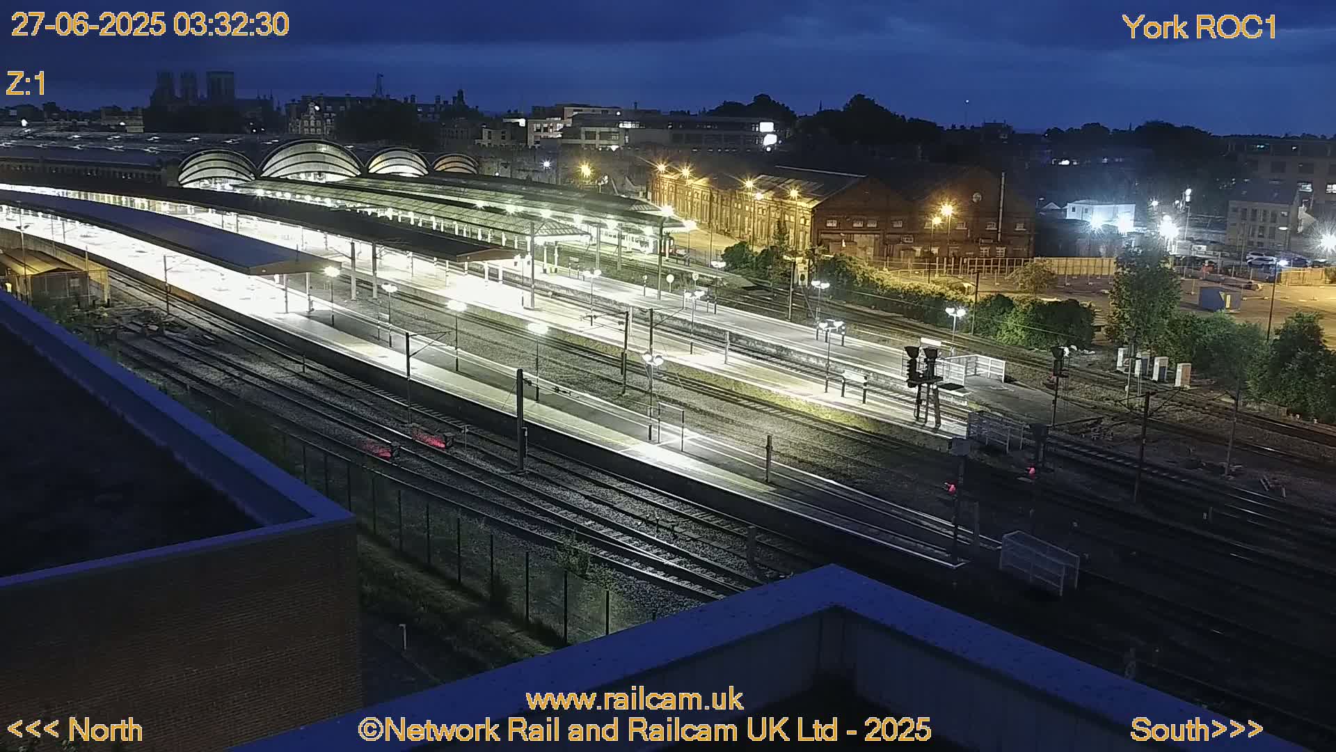 Yorkshire, York Railway Station & York City Live Cam   - York, North Yorkshire, Yorkshire and the Humber, England, United Kingdom
