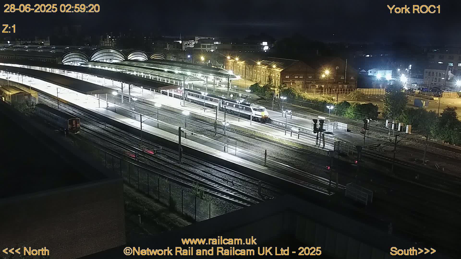 Yorkshire, York Railway Station & York City Live Cam   - York, North Yorkshire, Yorkshire and the Humber, England, United Kingdom