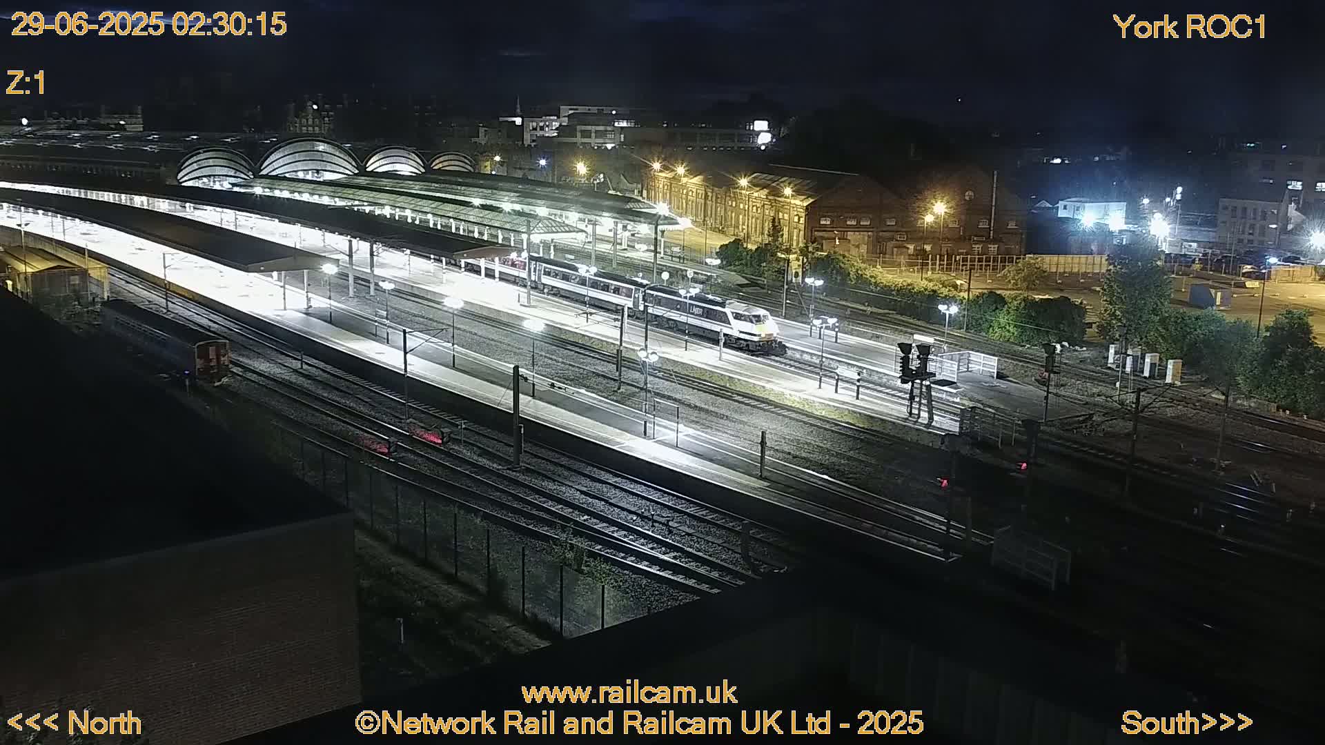 Yorkshire, York Railway Station & York City Live Cam   - York, North Yorkshire, Yorkshire and the Humber, England, United Kingdom