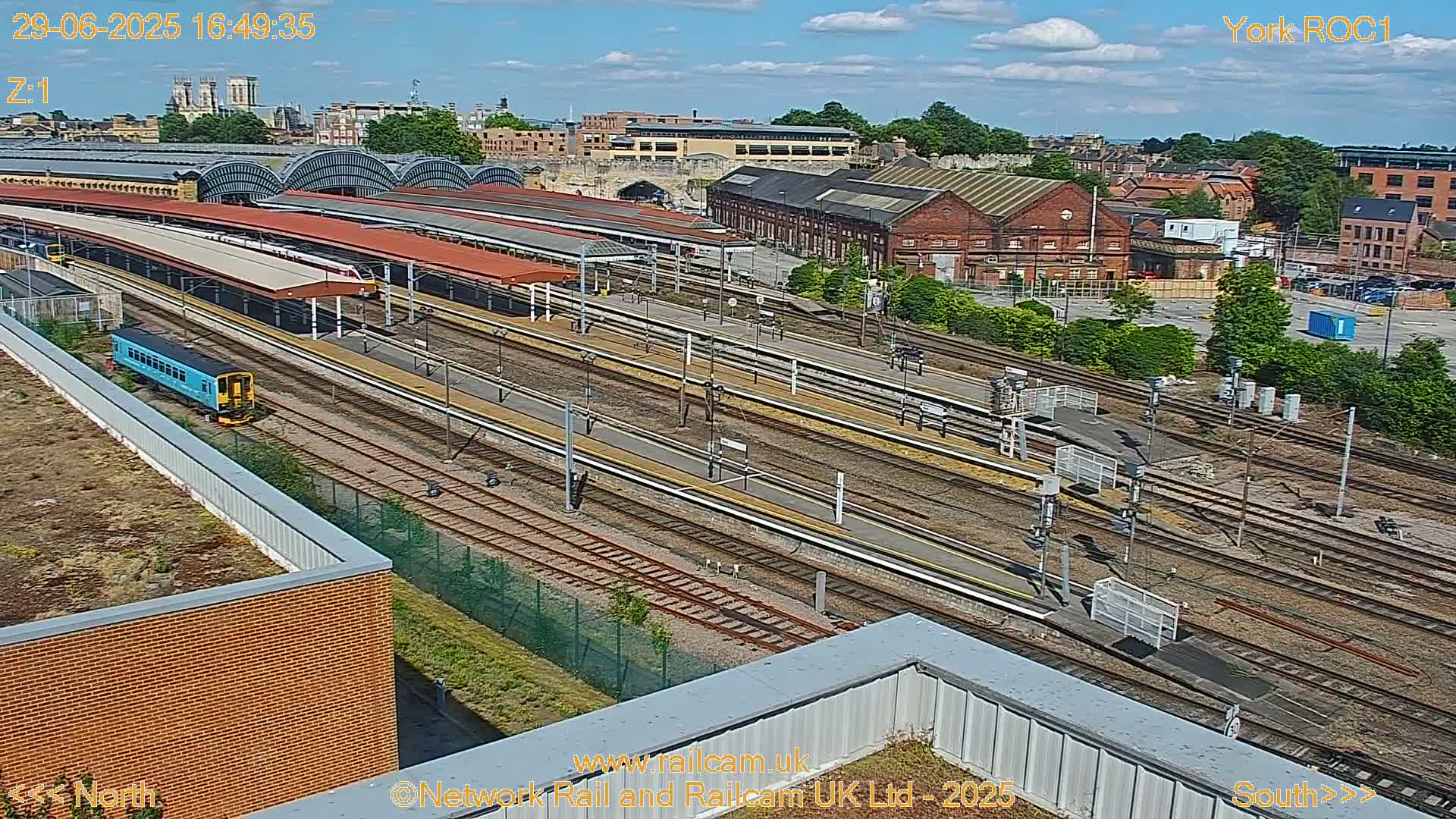 Yorkshire, York Railway Station & York City Live Cam   - York, North Yorkshire, Yorkshire and the Humber, England, United Kingdom