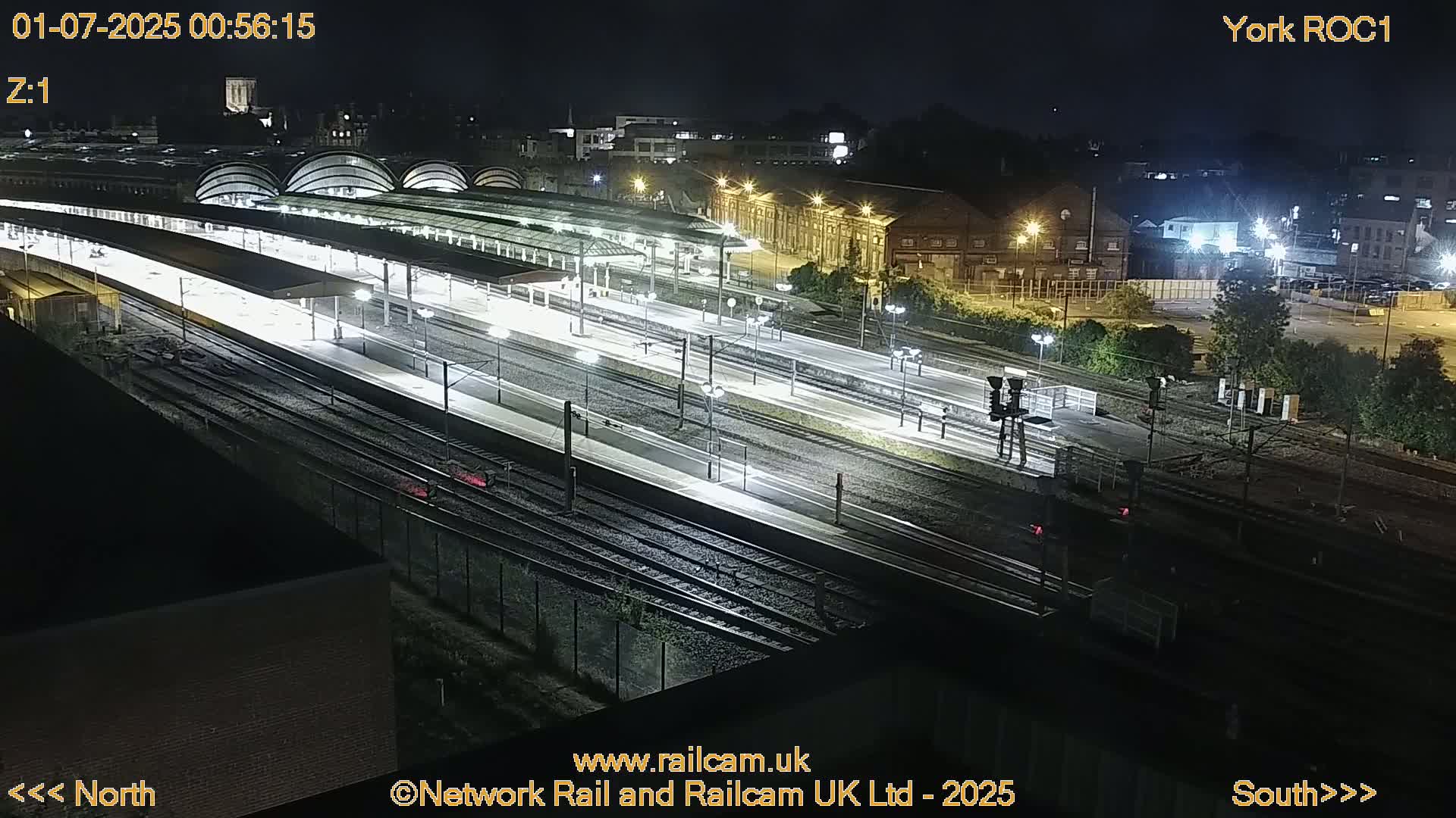 Yorkshire, York Railway Station & York City Live Cam   - York, North Yorkshire, Yorkshire and the Humber, England, United Kingdom