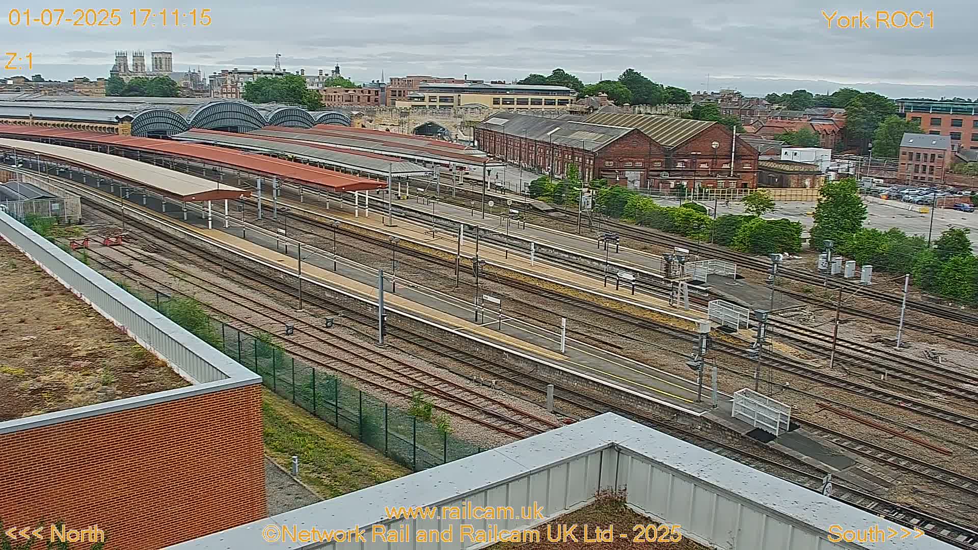 Yorkshire, York Railway Station & York City Live Cam   - York, North Yorkshire, Yorkshire and the Humber, England, United Kingdom
