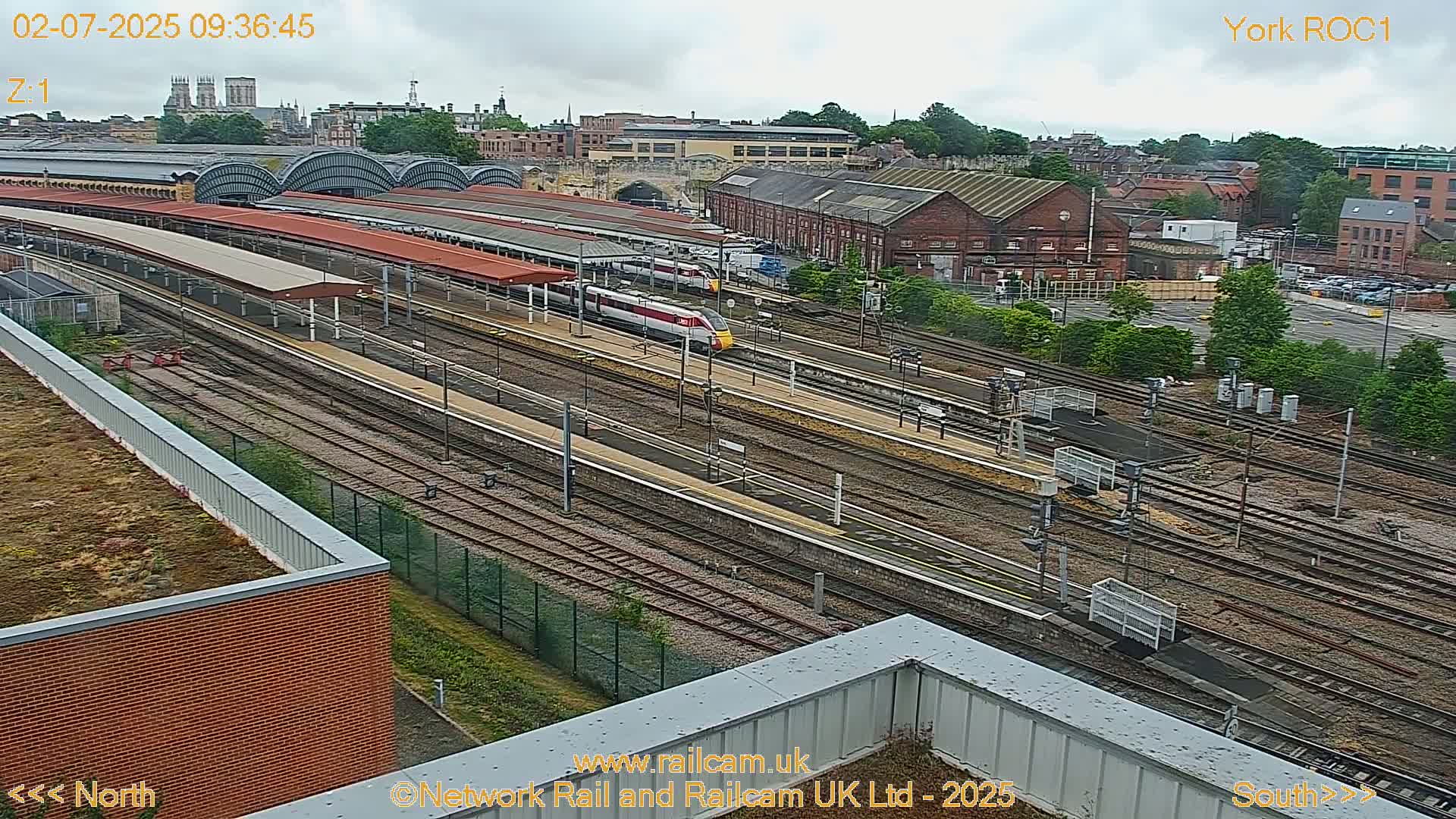 Yorkshire, York Railway Station & York City Live Cam   - York, North Yorkshire, Yorkshire and the Humber, England, United Kingdom