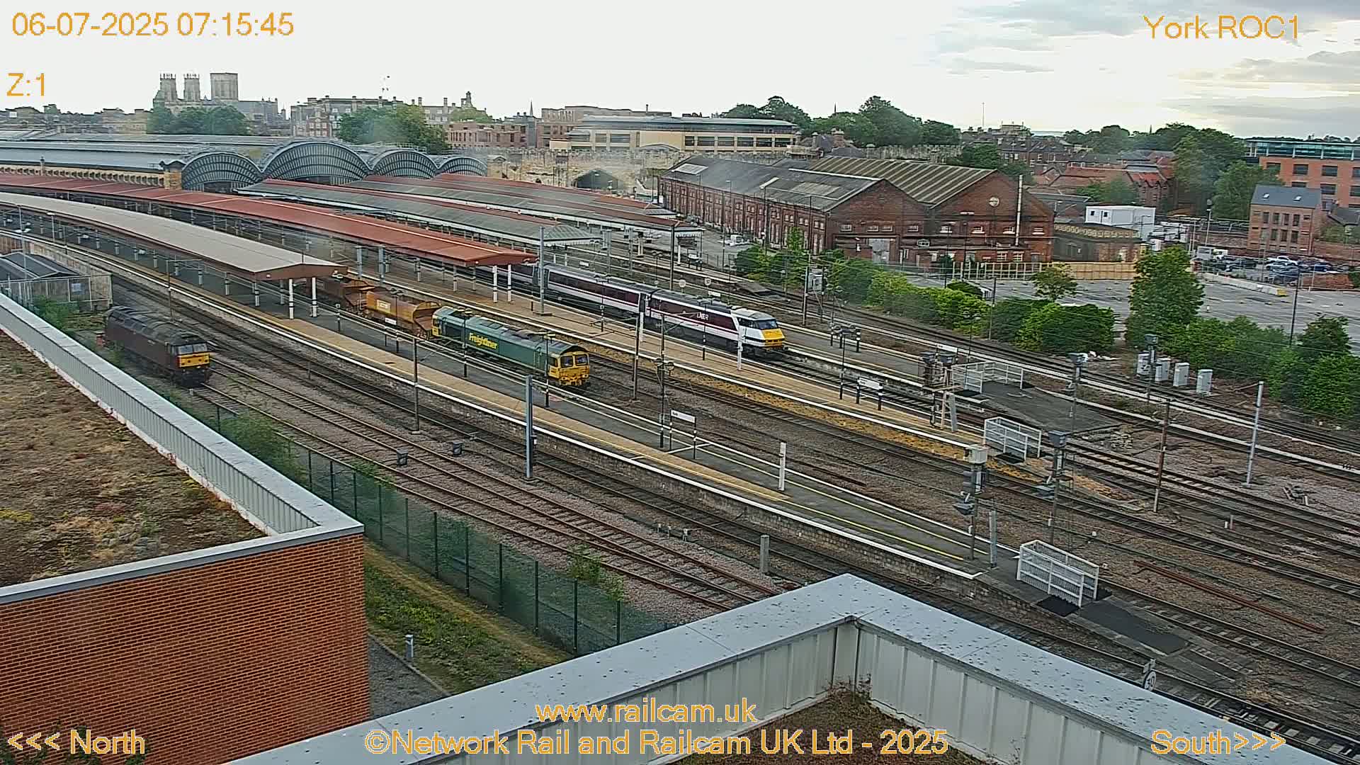 Yorkshire, York Railway Station & York City Live Cam   - York, North Yorkshire, Yorkshire and the Humber, England, United Kingdom