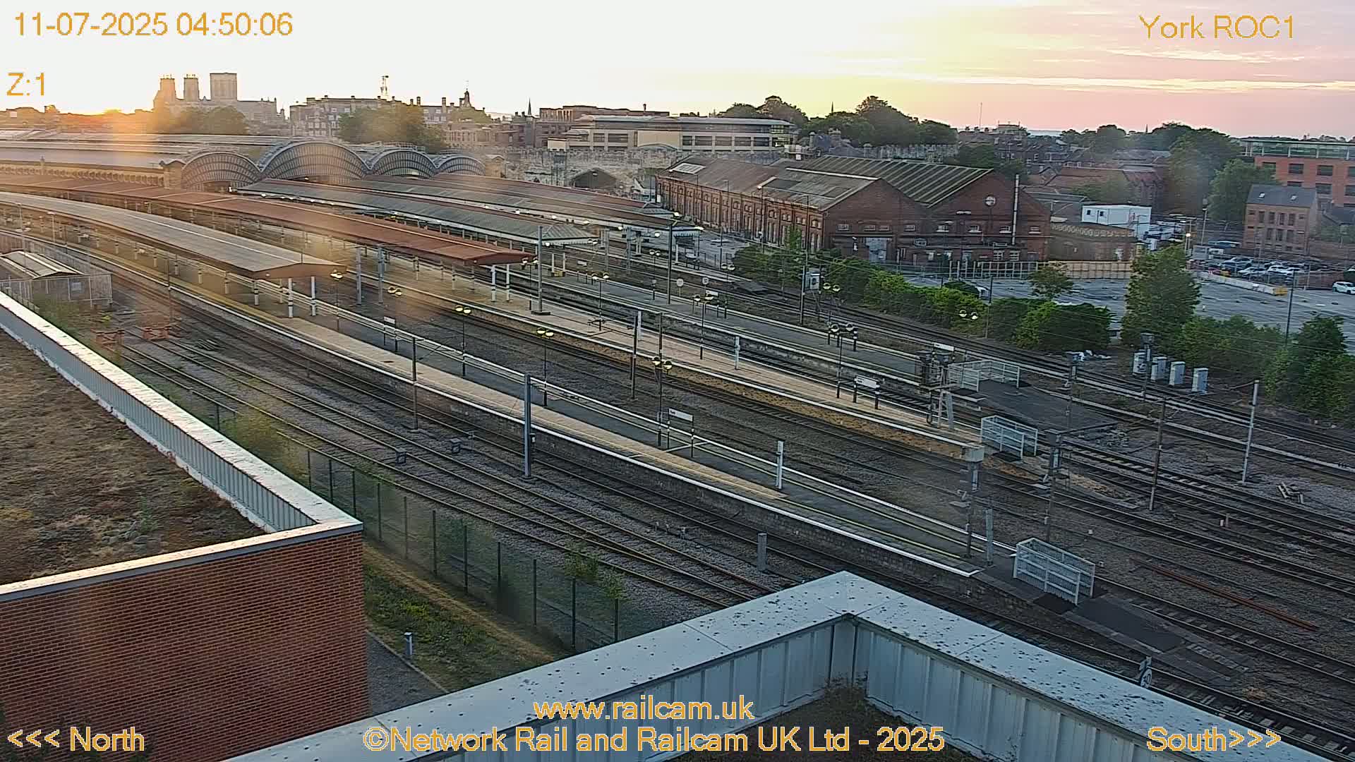 Yorkshire, York Railway Station & York City Live Cam   - York, North Yorkshire, Yorkshire and the Humber, England, United Kingdom