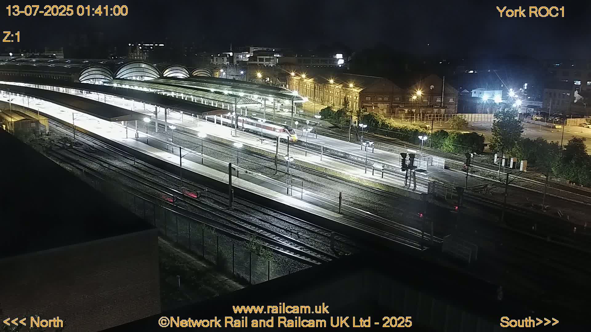 Yorkshire, York Railway Station & York City Live Cam   - York, North Yorkshire, Yorkshire and the Humber, England, United Kingdom