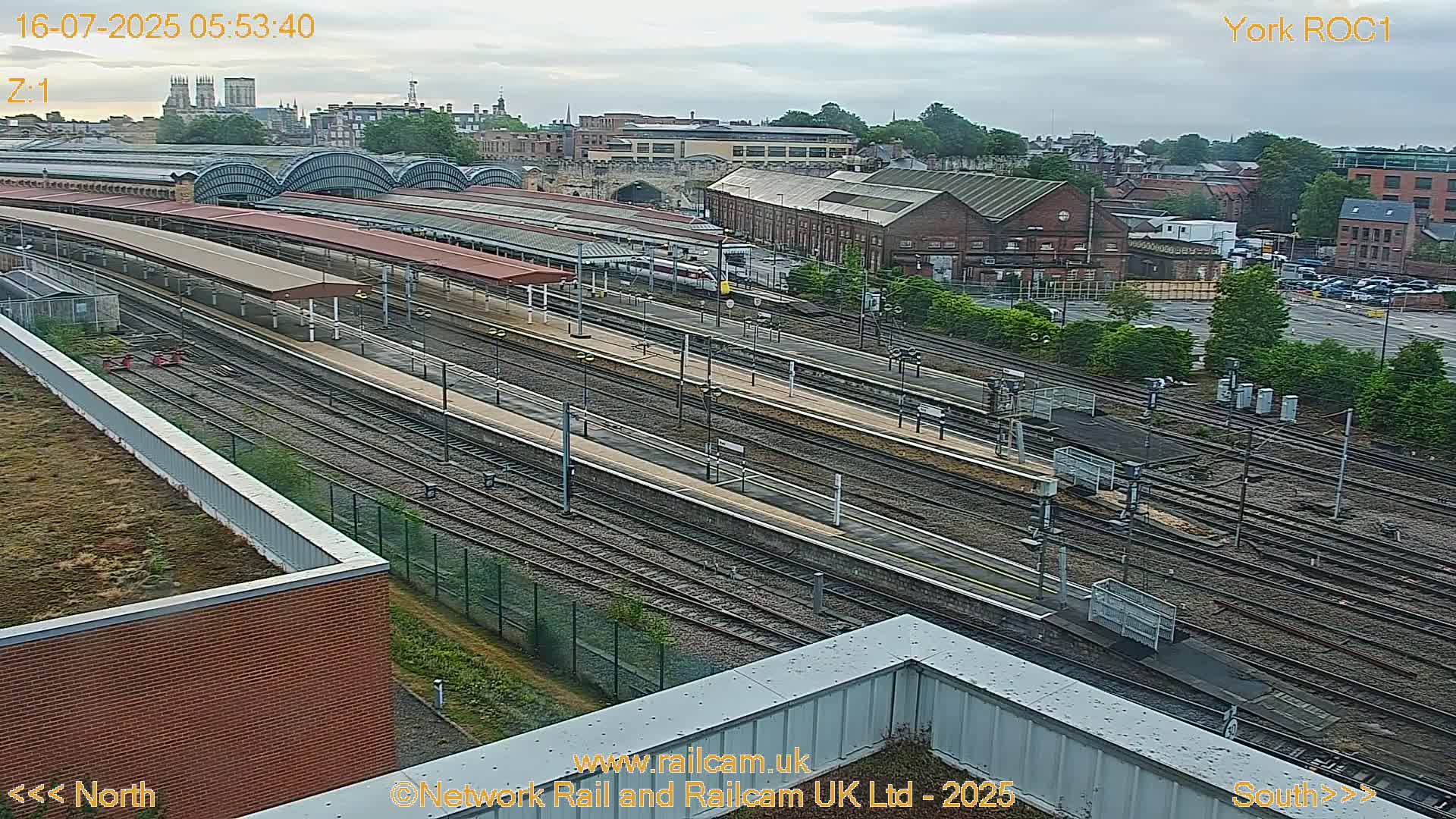 Yorkshire, York Railway Station & York City Live Cam   - York, North Yorkshire, Yorkshire and the Humber, England, United Kingdom
