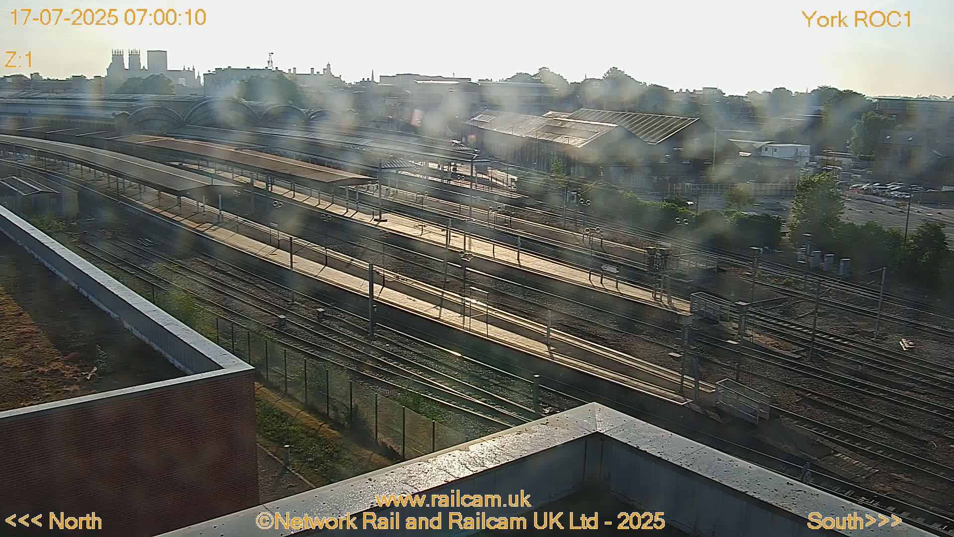 Yorkshire, York Railway Station & York City Live Cam   - York, North Yorkshire, Yorkshire and the Humber, England, United Kingdom