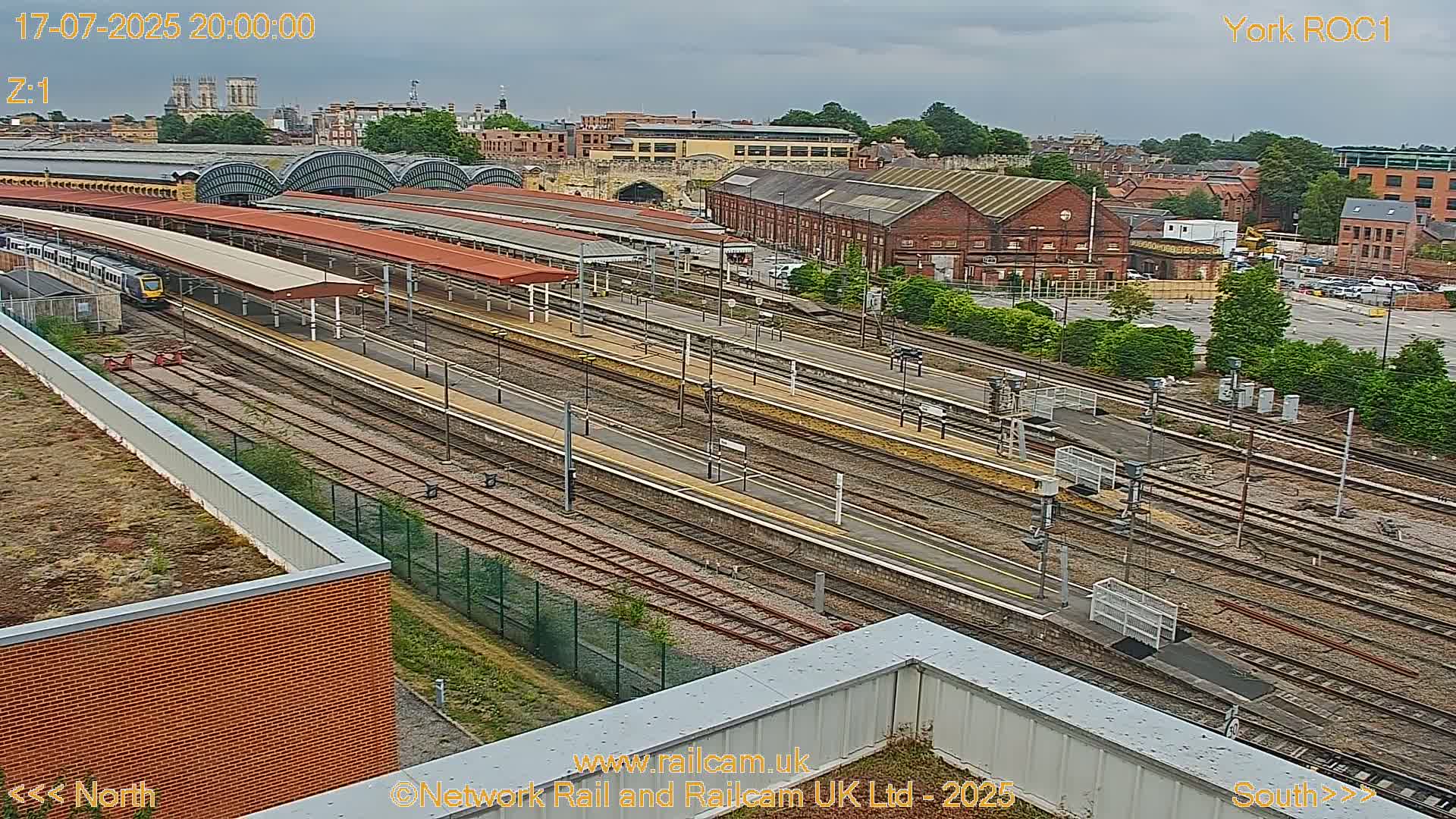 Yorkshire, York Railway Station & York City Live Cam   - York, North Yorkshire, Yorkshire and the Humber, England, United Kingdom