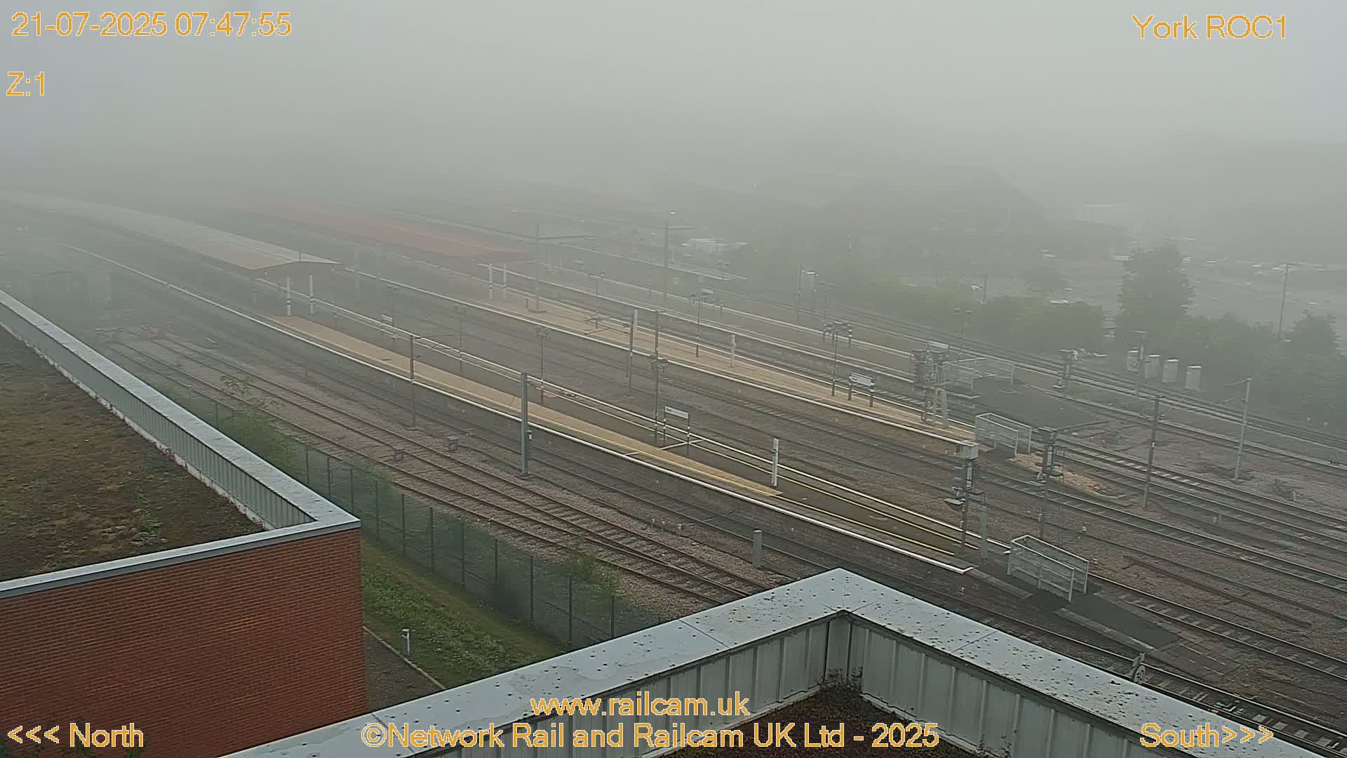 Yorkshire, York Railway Station & York City Live Cam   - York, North Yorkshire, Yorkshire and the Humber, England, United Kingdom