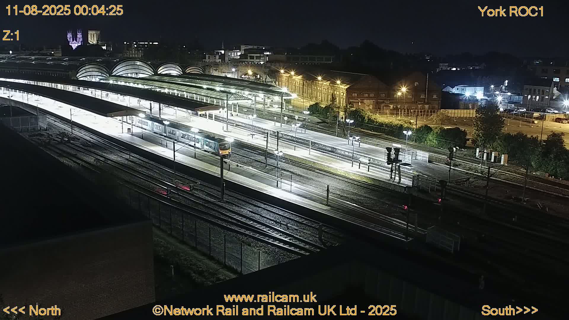 Yorkshire, York Railway Station & York City Live Cam   - York, North Yorkshire, Yorkshire and the Humber, England, United Kingdom