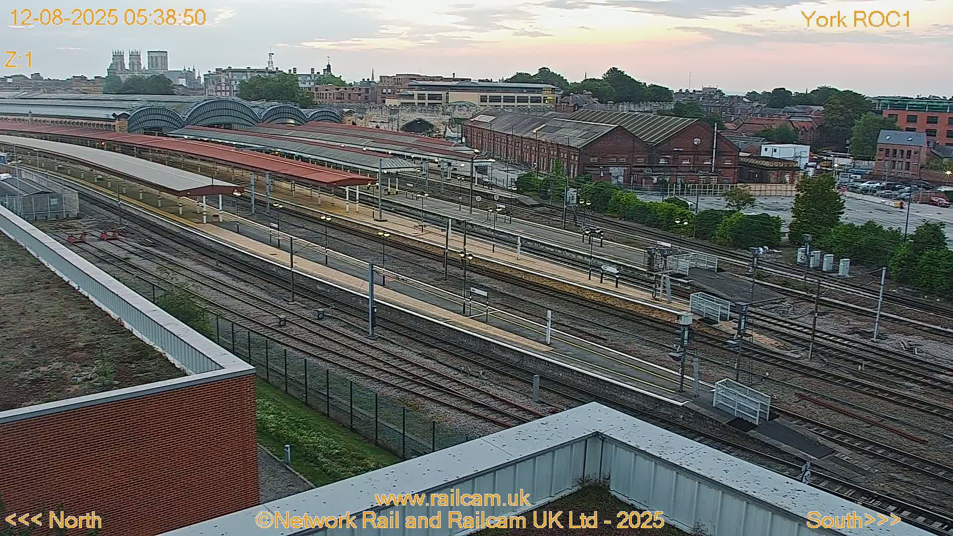 Yorkshire, York Railway Station & York City Live Cam   - York, North Yorkshire, Yorkshire and the Humber, England, United Kingdom