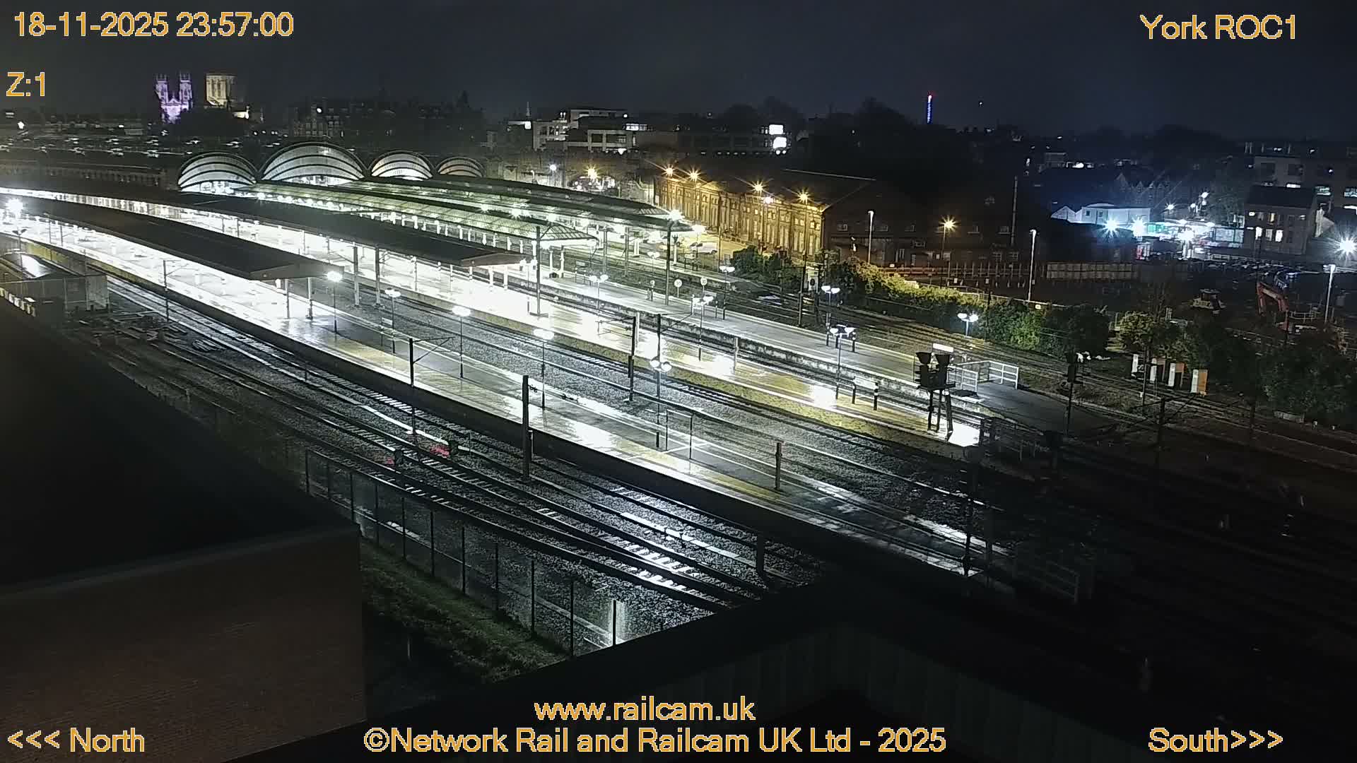 Yorkshire, York Railway Station & York City Live Cam   - York, North Yorkshire, Yorkshire and the Humber, England, United Kingdom