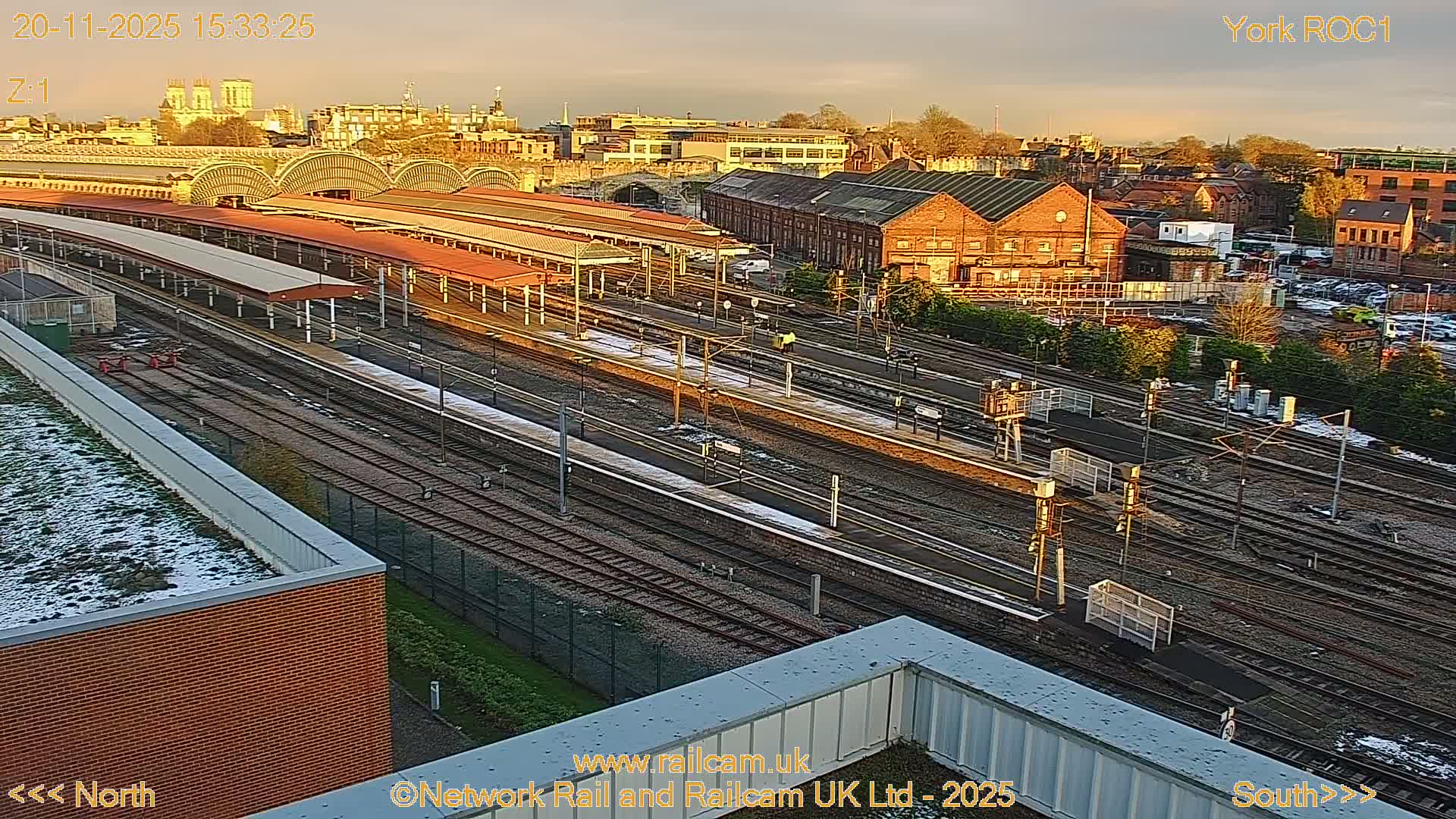 Yorkshire, York Railway Station & York City Live Cam   - York, North Yorkshire, Yorkshire and the Humber, England, United Kingdom