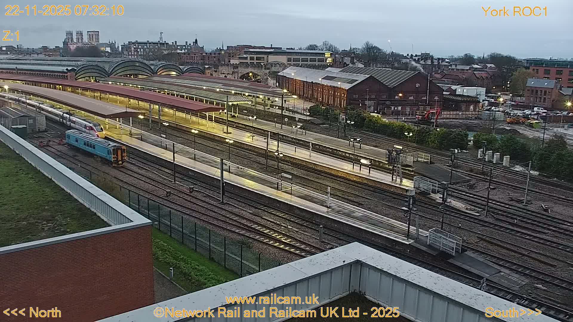 Yorkshire, York Railway Station & York City Live Cam   - York, North Yorkshire, Yorkshire and the Humber, England, United Kingdom