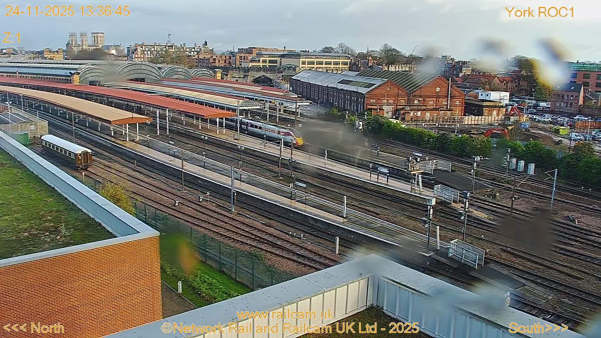 Yorkshire, York Railway Station & York City Live Cam   - York, North Yorkshire, Yorkshire and the Humber, England, United Kingdom