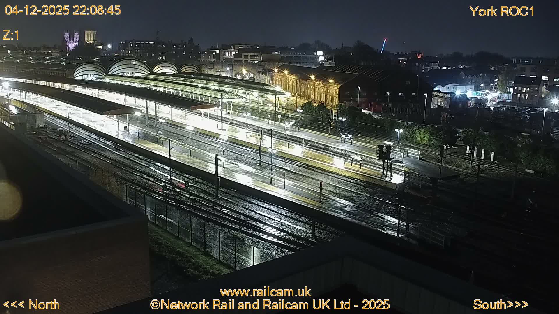 Yorkshire, York Railway Station & York City Live Cam   - York, North Yorkshire, Yorkshire and the Humber, England, United Kingdom