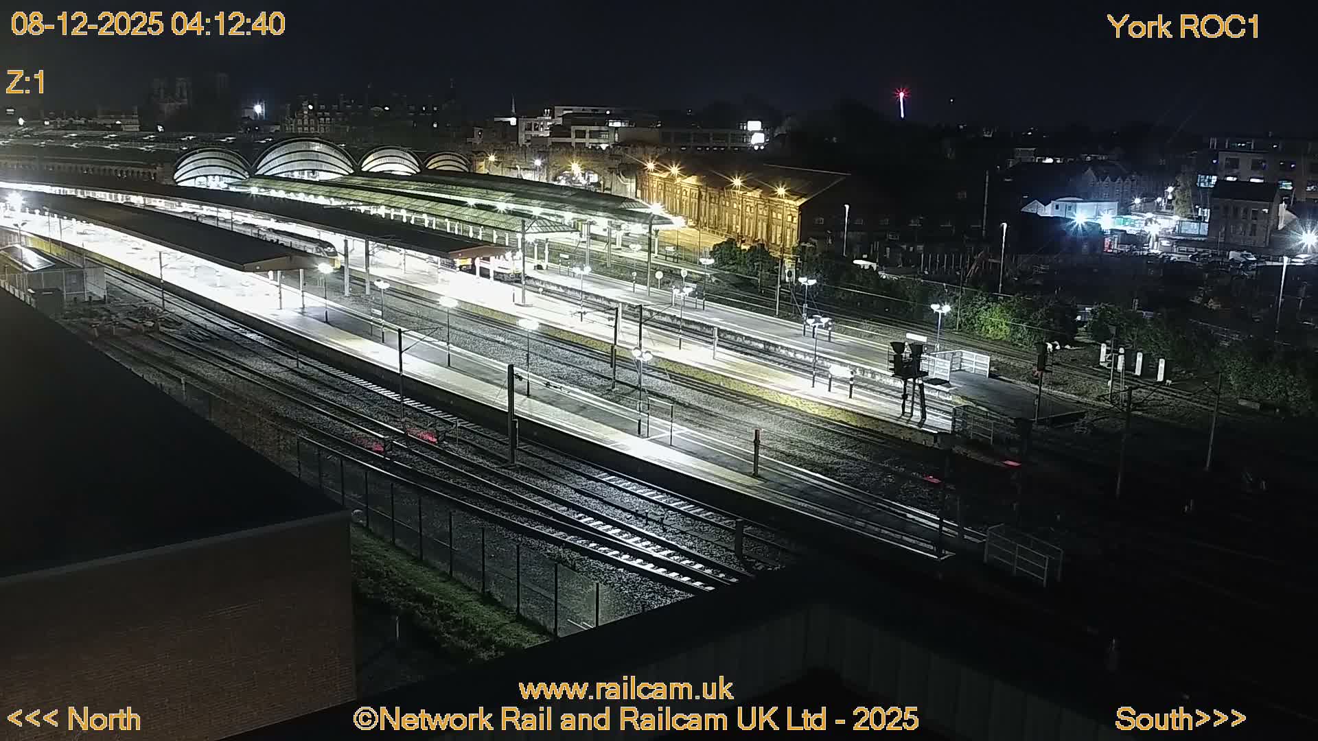 Yorkshire, York Railway Station & York City Live Cam   - York, North Yorkshire, Yorkshire and the Humber, England, United Kingdom