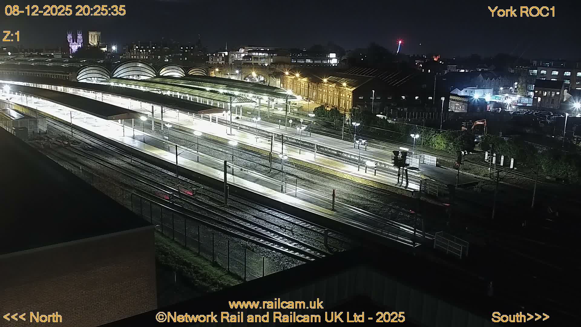 Yorkshire, York Railway Station & York City Live Cam   - York, North Yorkshire, Yorkshire and the Humber, England, United Kingdom