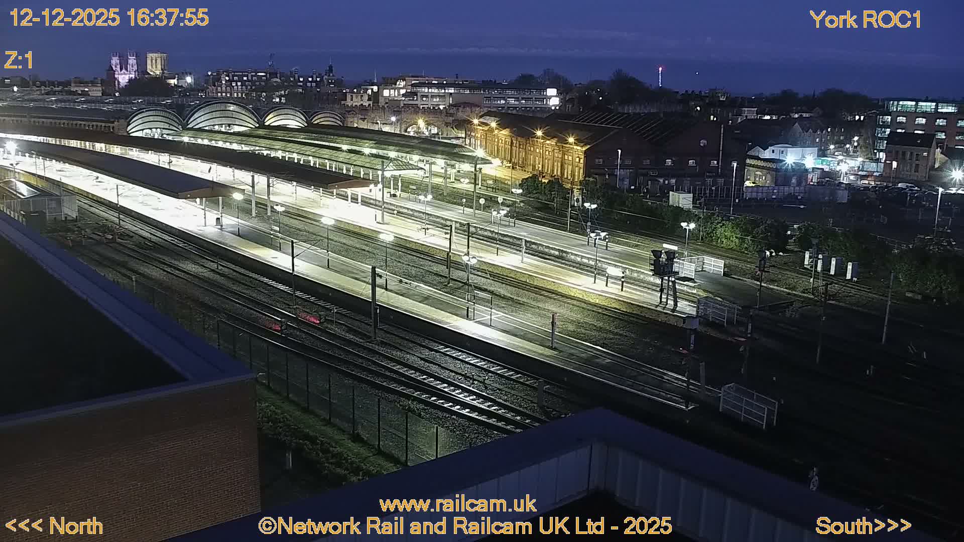 Yorkshire, York Railway Station & York City Live Cam   - York, North Yorkshire, Yorkshire and the Humber, England, United Kingdom