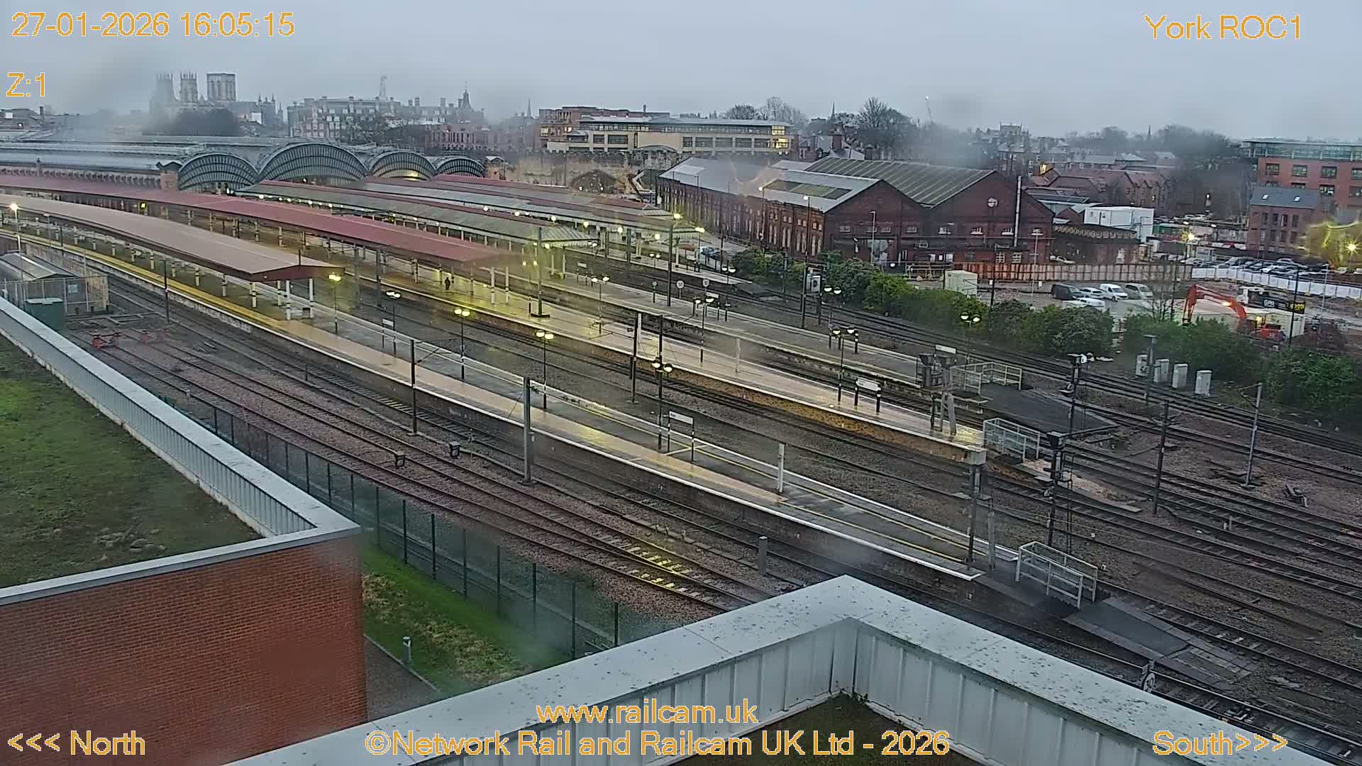 Yorkshire, York Railway Station & York City Live Cam   - York, North Yorkshire, Yorkshire and the Humber, England, United Kingdom