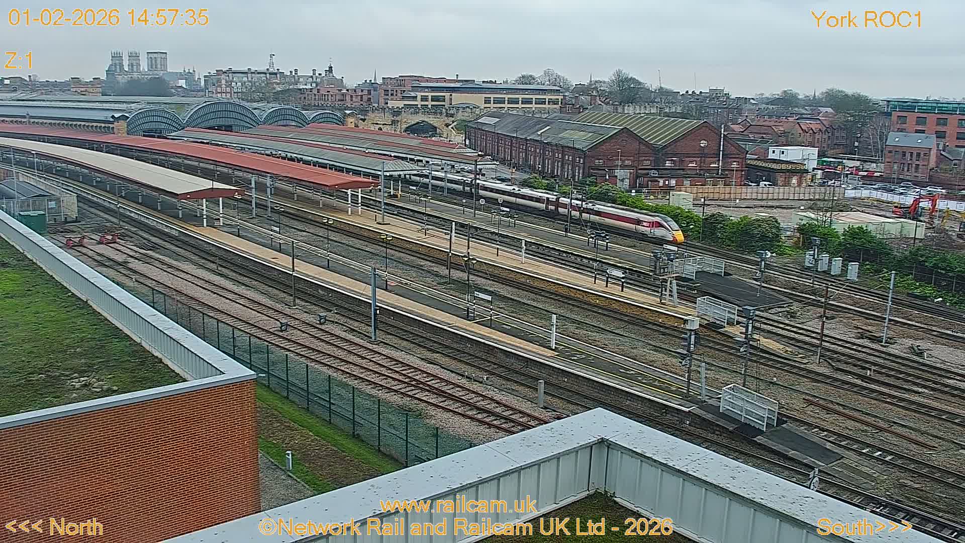 Yorkshire, York Railway Station & York City Live Cam   - York, North Yorkshire, Yorkshire and the Humber, England, United Kingdom