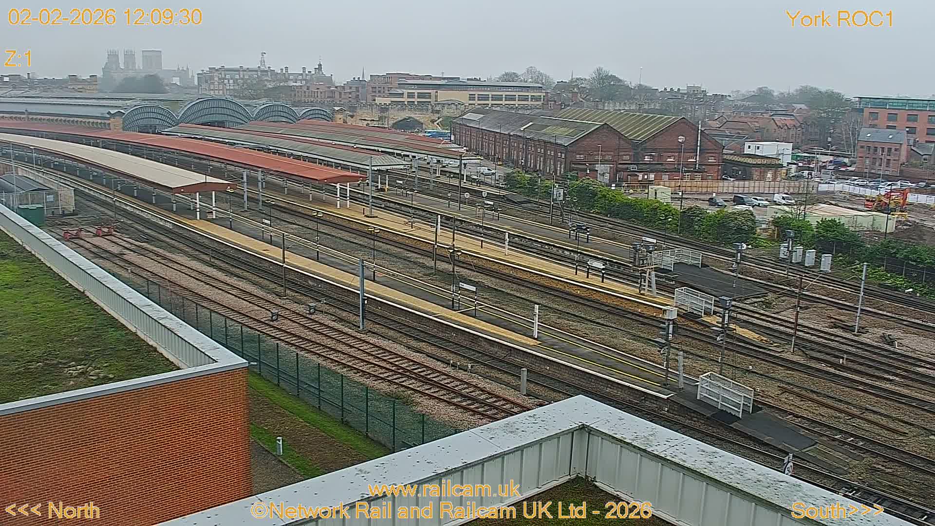 Yorkshire, York Railway Station & York City Live Cam   - York, North Yorkshire, Yorkshire and the Humber, England, United Kingdom