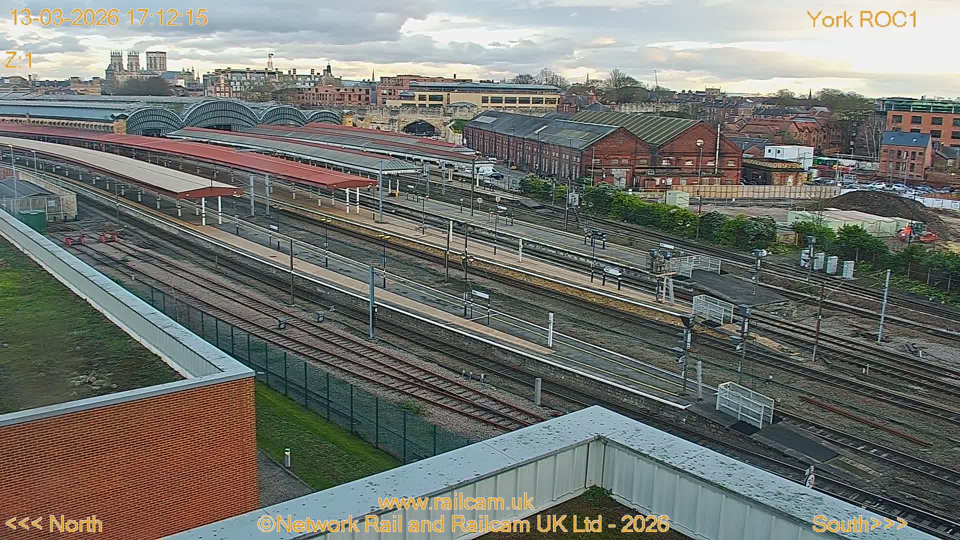 Yorkshire, York Railway Station & York City Live Cam   - York, North Yorkshire, Yorkshire and the Humber, England, United Kingdom