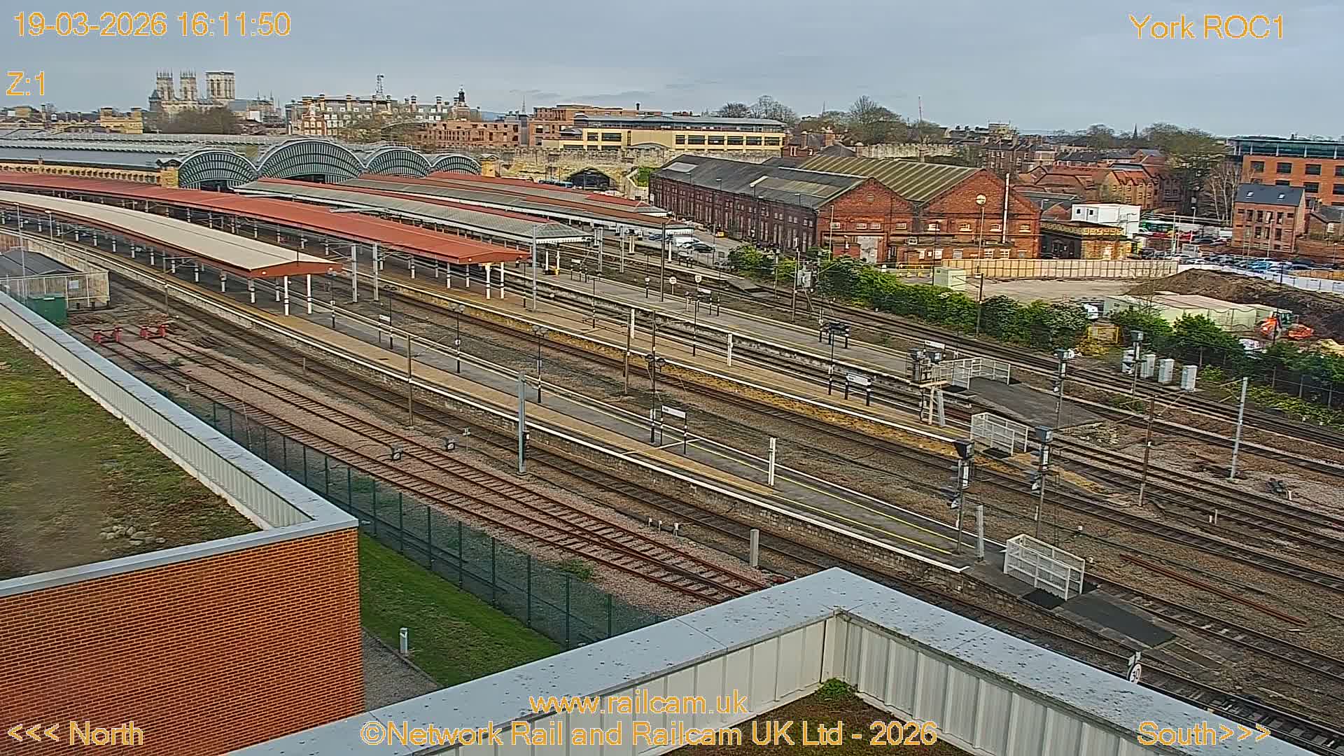 Yorkshire, York Railway Station & York City Live Cam   - York, North Yorkshire, Yorkshire and the Humber, England, United Kingdom