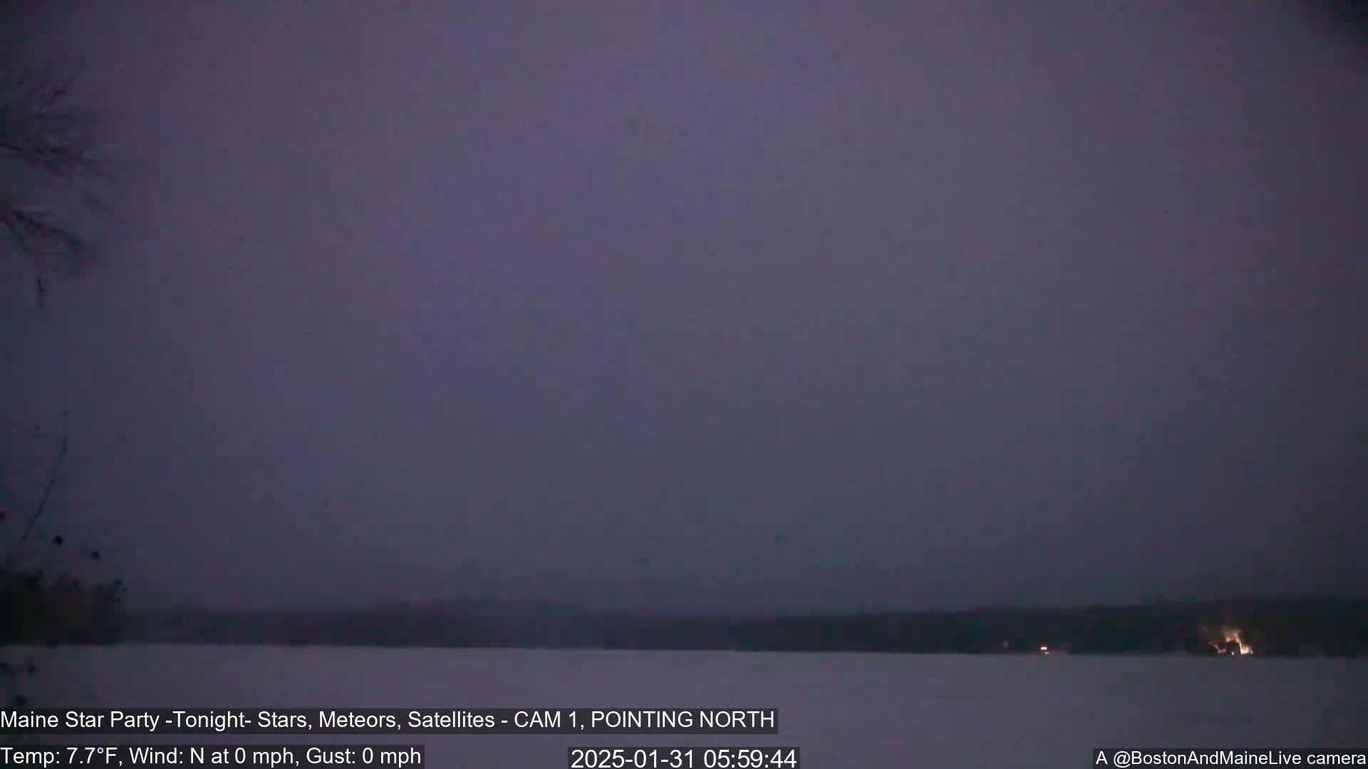 Aurora, Stars, Meteors, Chill Relax Star Live Cam - East  Millinocket, Maine , USA