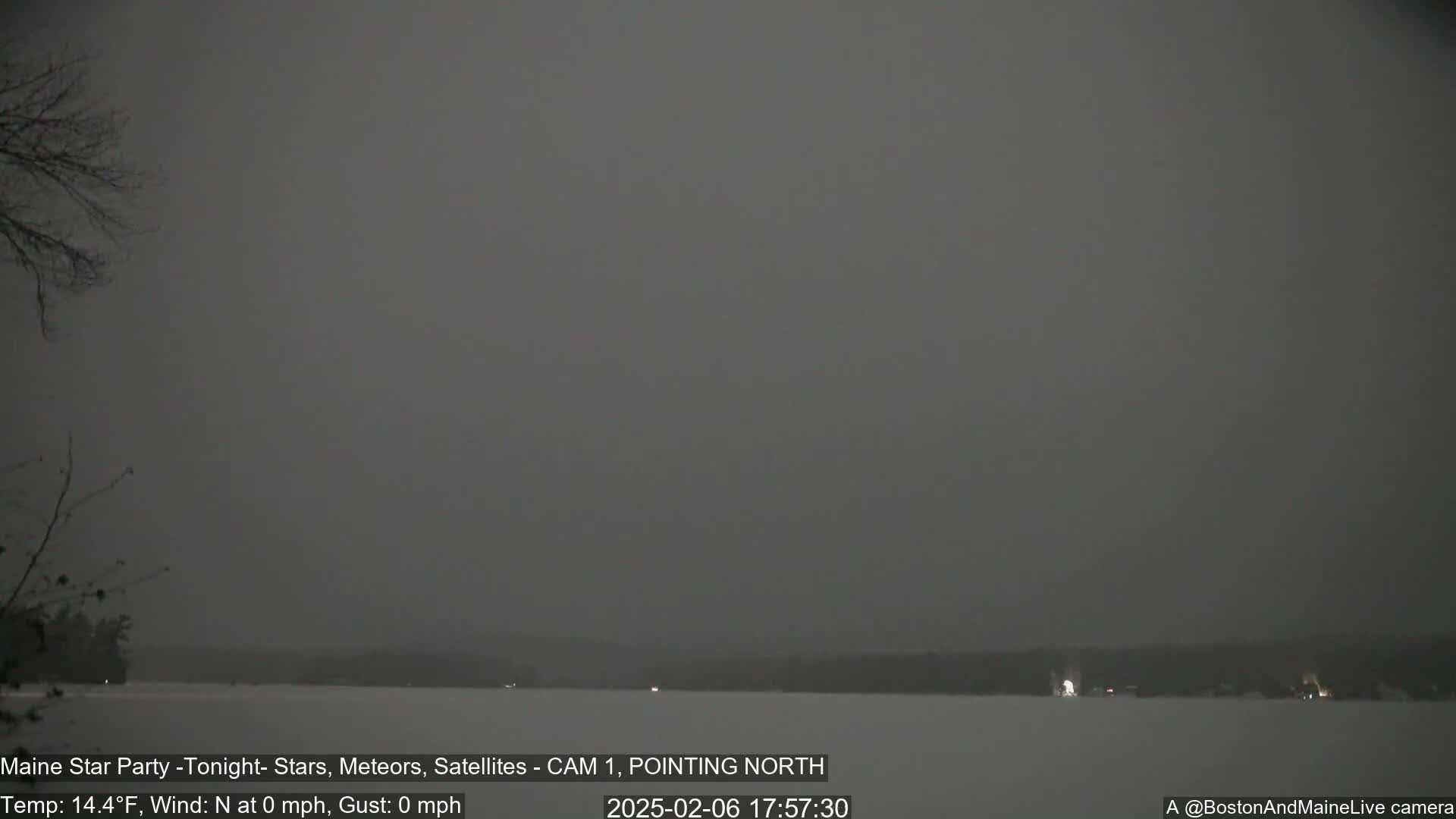 Aurora, Stars, Meteors, Chill Relax Star Live Cam - East  Millinocket, Maine , USA