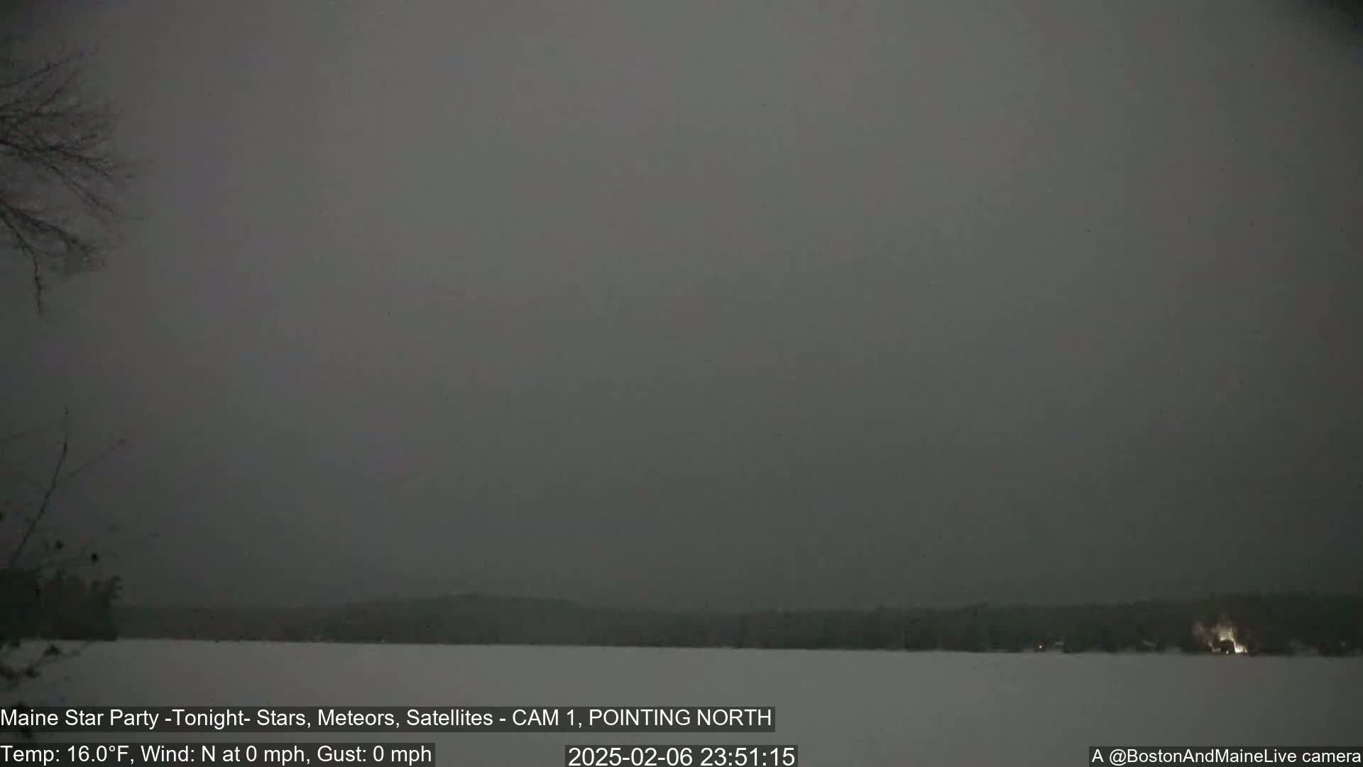 Aurora, Stars, Meteors, Chill Relax Star Live Cam - East  Millinocket, Maine , USA