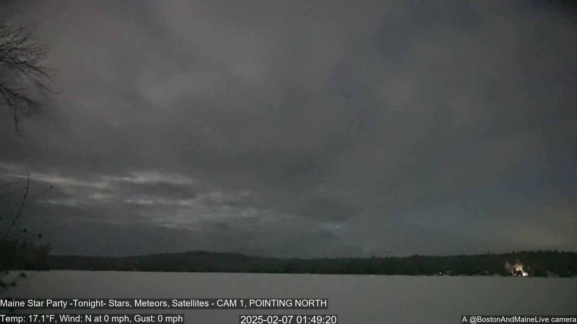Aurora, Stars, Meteors, Chill Relax Star Live Cam - East  Millinocket, Maine , USA