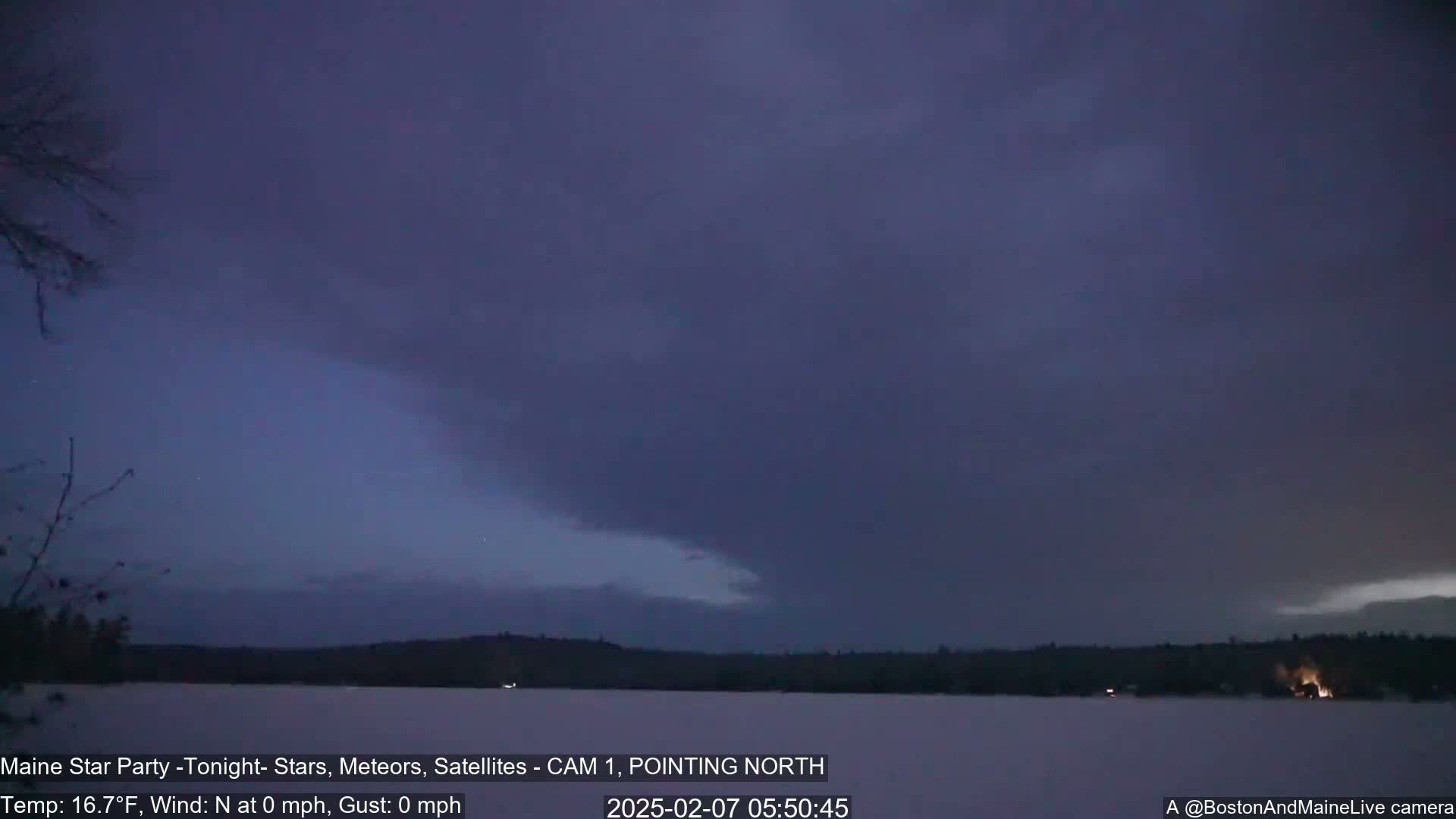 Aurora, Stars, Meteors, Chill Relax Star Live Cam - East  Millinocket, Maine , USA