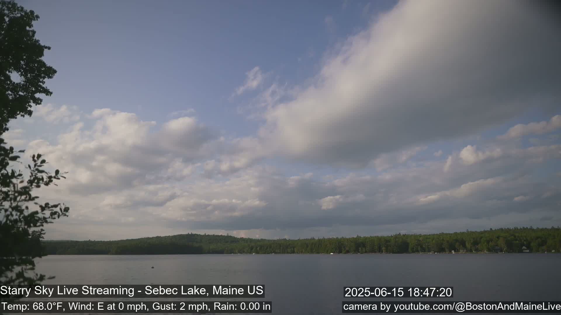 Aurora, Stars, Meteors, Chill Relax Star Live Cam - East  Millinocket, Maine , USA