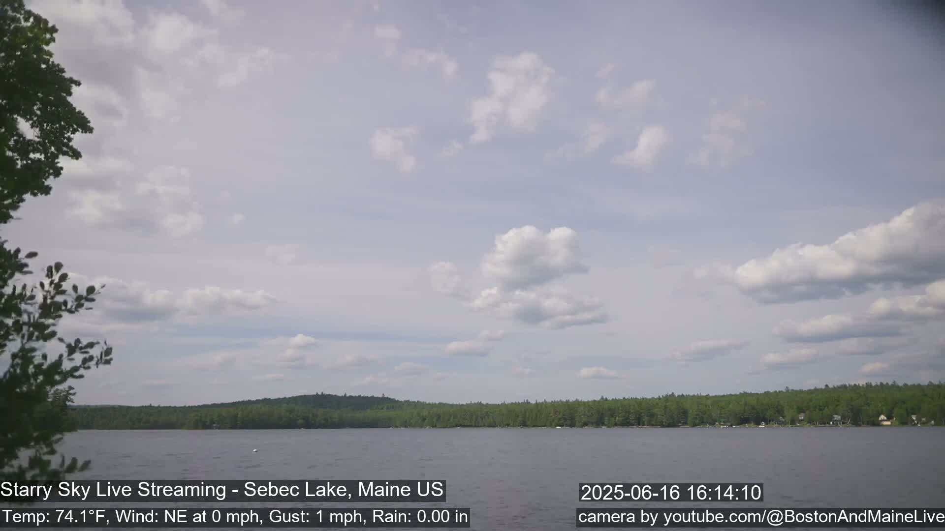 Aurora, Stars, Meteors, Chill Relax Star Live Cam - East  Millinocket, Maine , USA