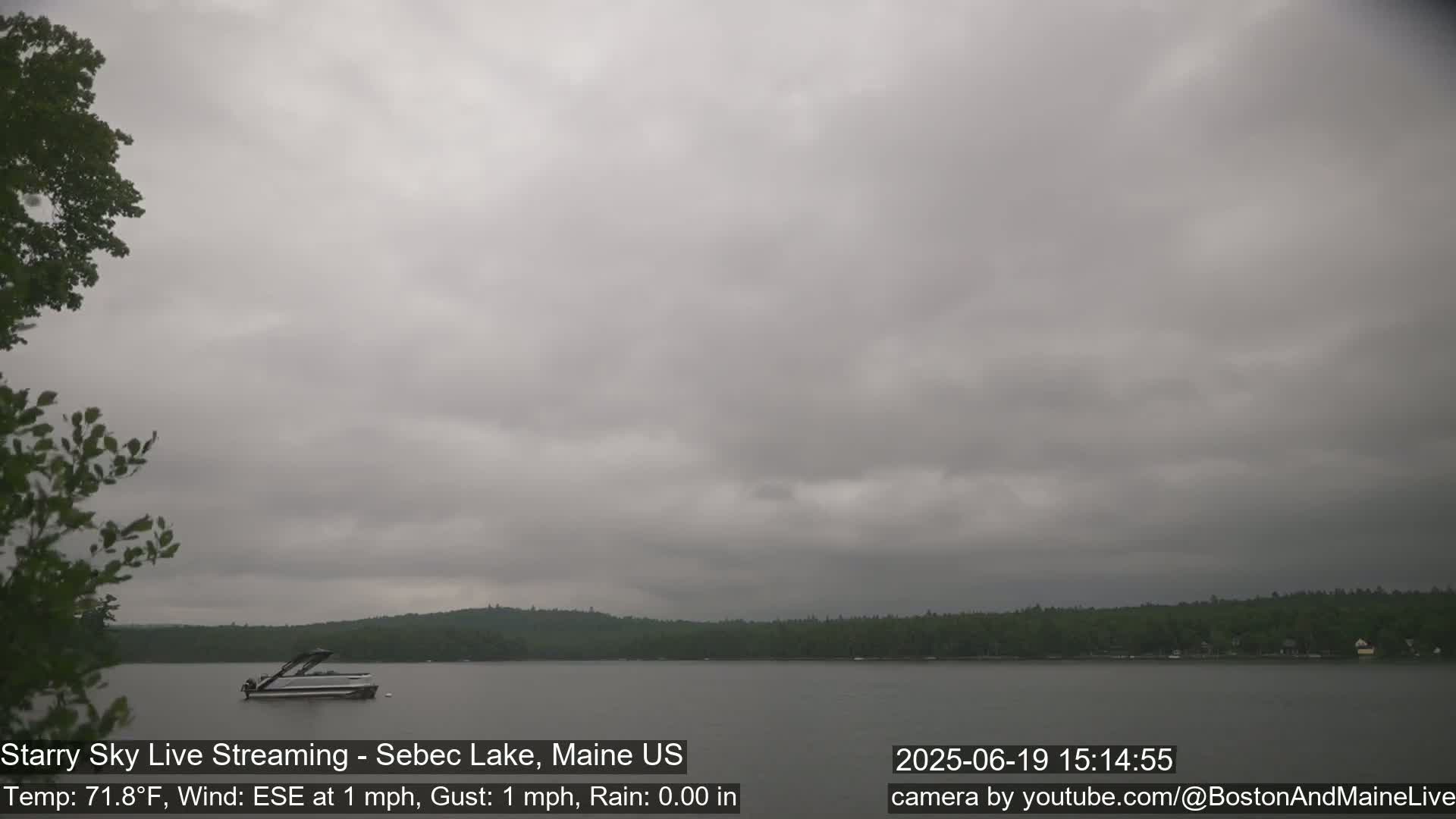 Aurora, Stars, Meteors, Chill Relax Star Live Cam - East  Millinocket, Maine , USA